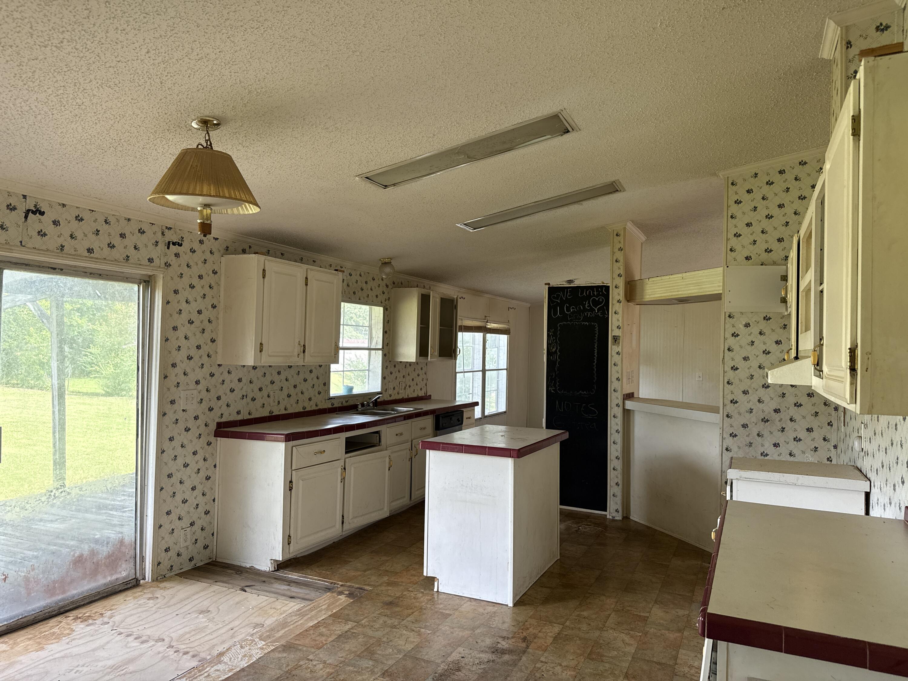 1894 W Kingsfield Road Cantonment FL 32533