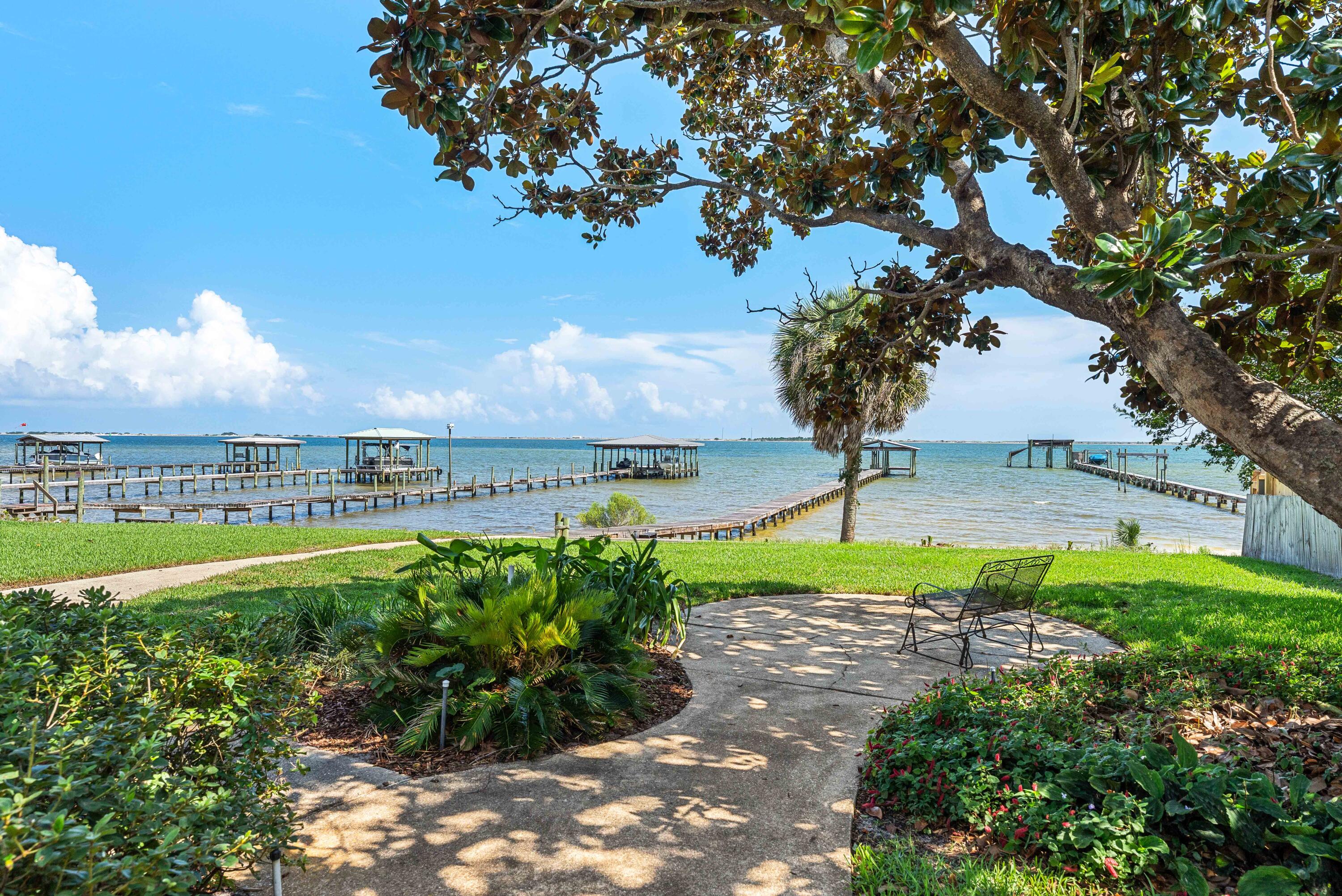 1901 Catamaran Drive Navarre FL 32566