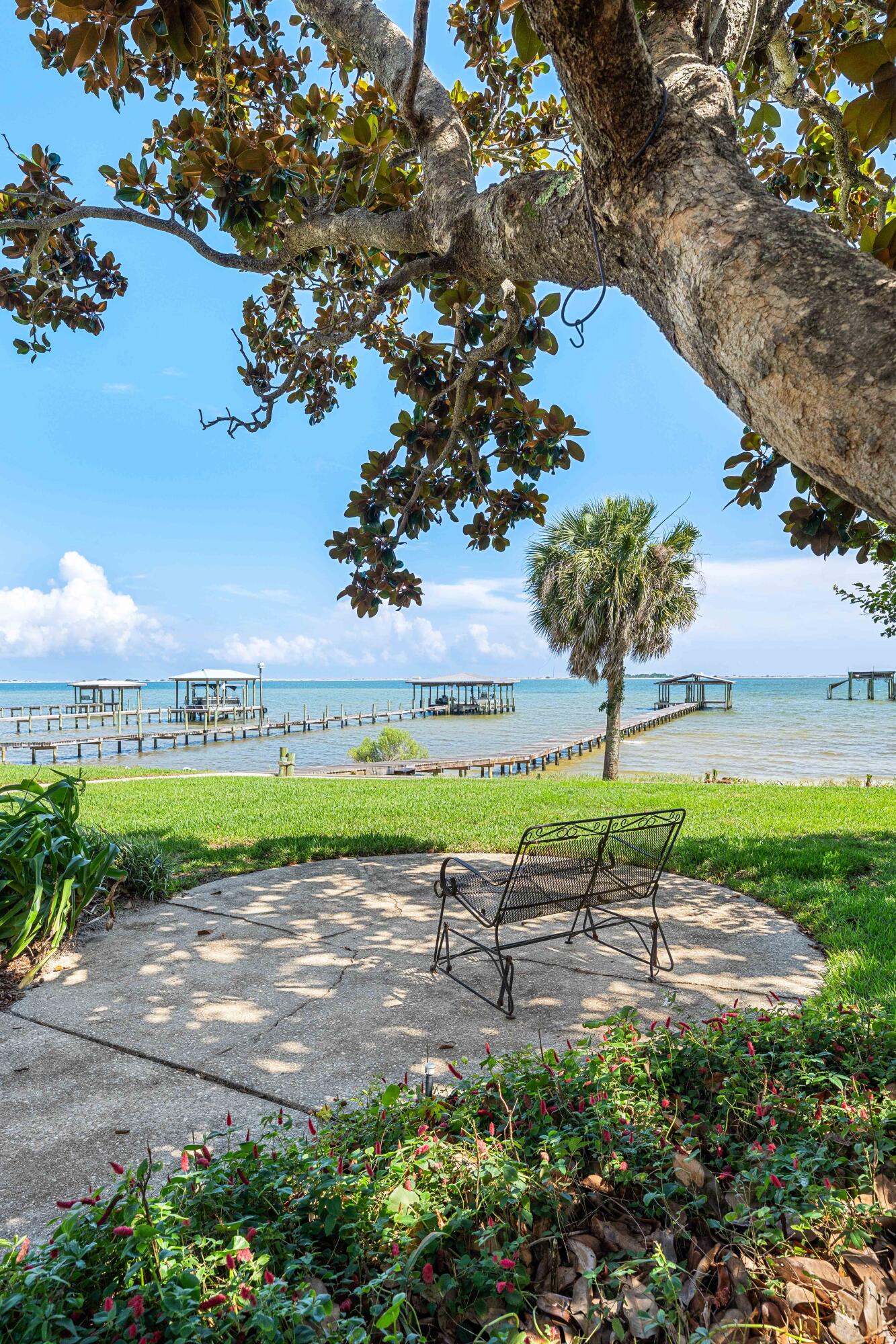 1901 Catamaran Drive Navarre FL 32566