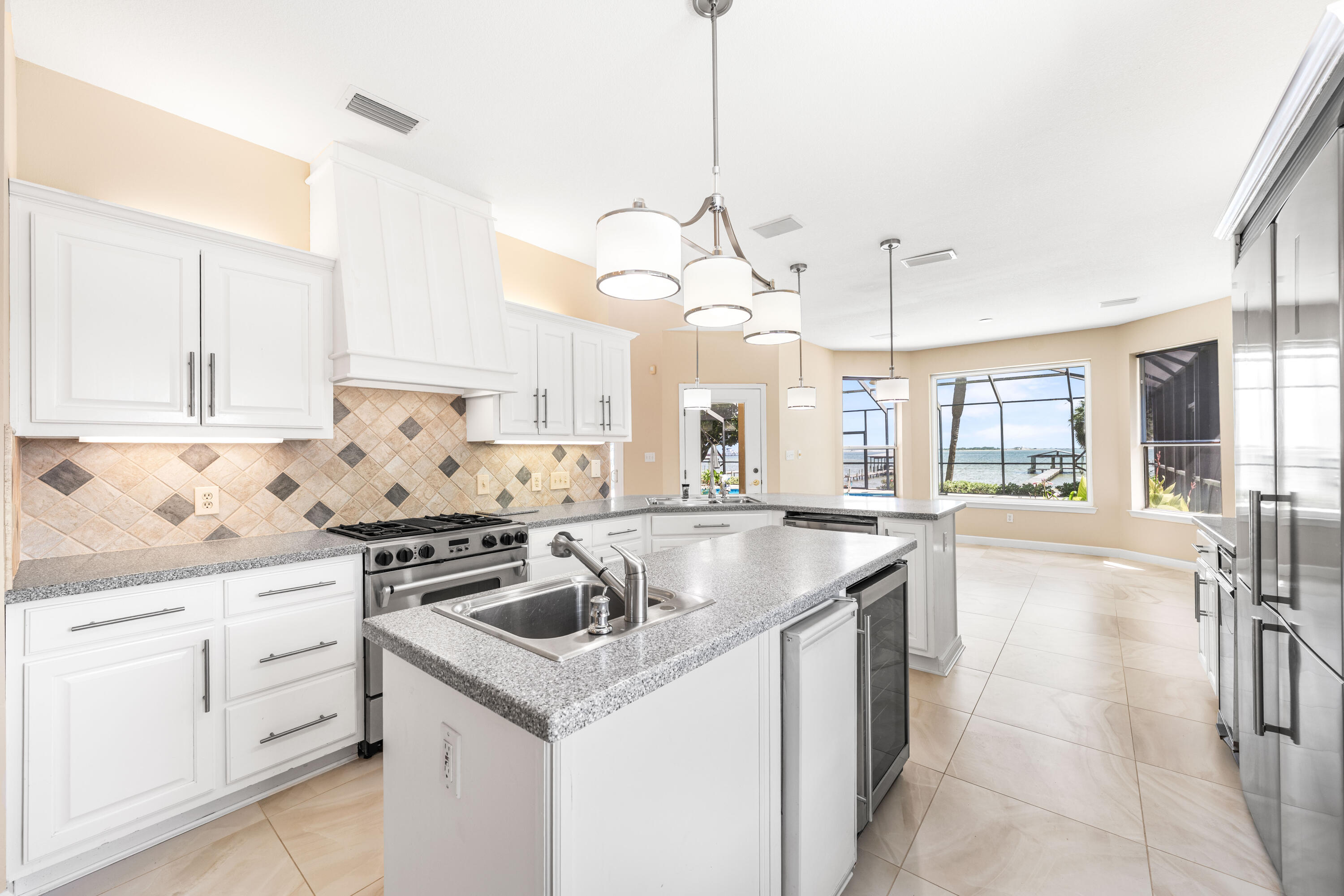 1901 Catamaran Drive Navarre FL 32566