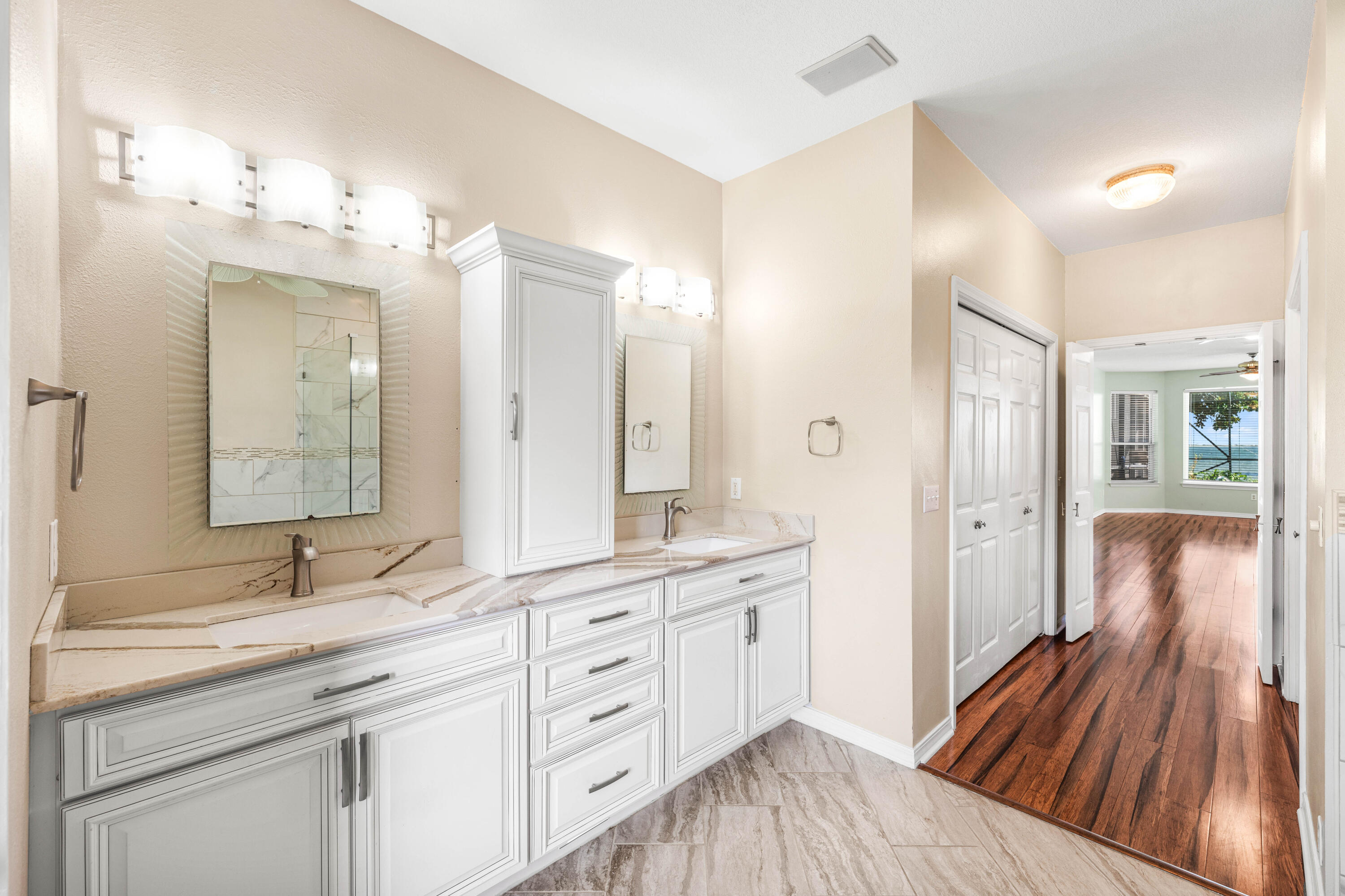 1901 Catamaran Drive Navarre FL 32566