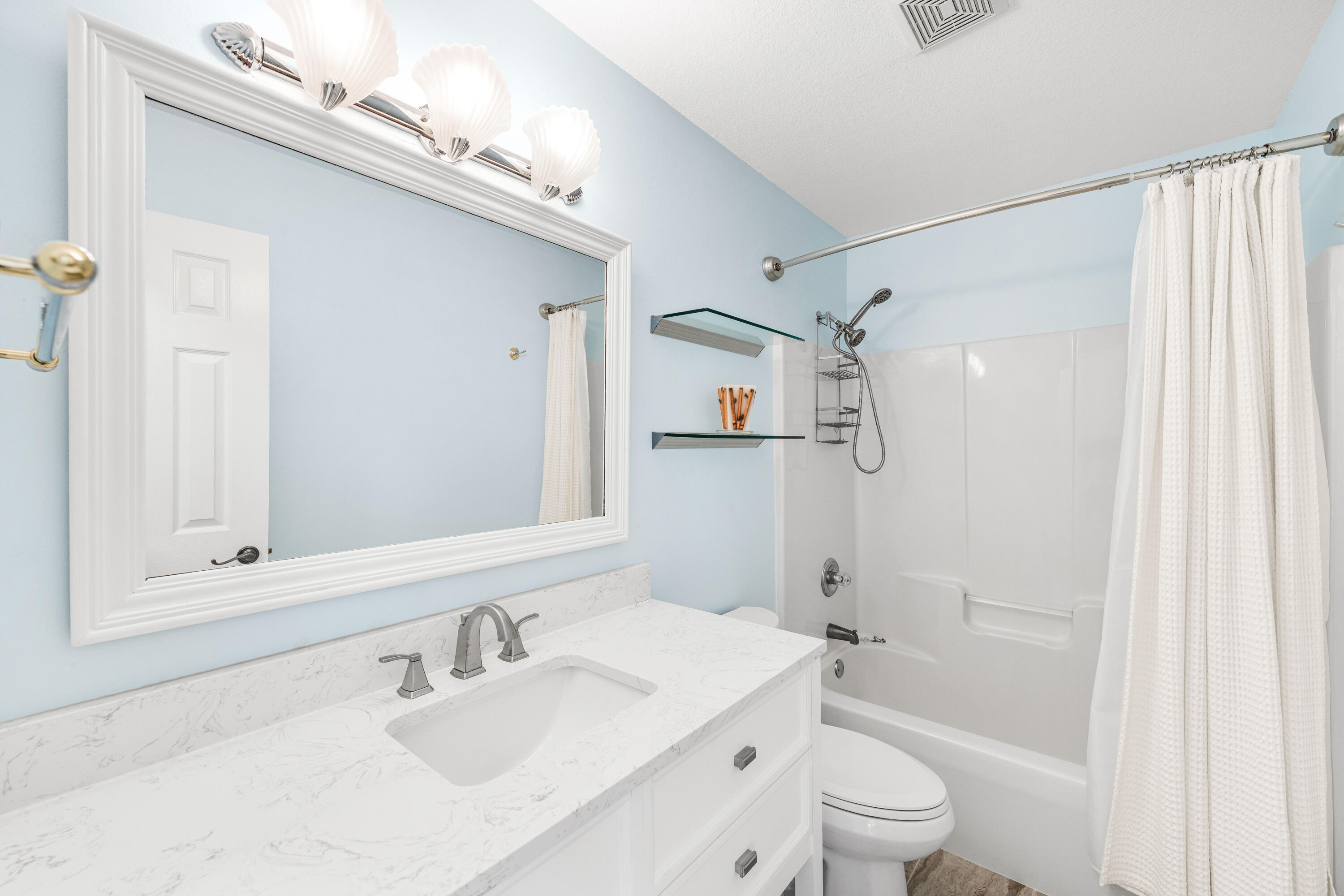1901 Catamaran Drive Navarre FL 32566