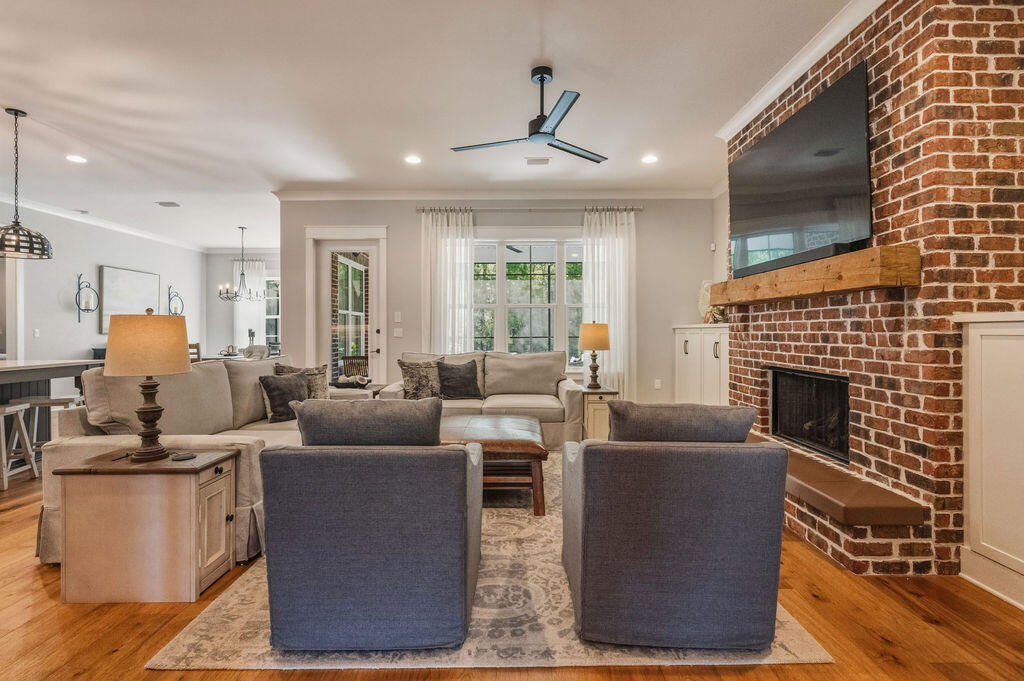 1156 Deer Moss Loop Niceville FL 32578
