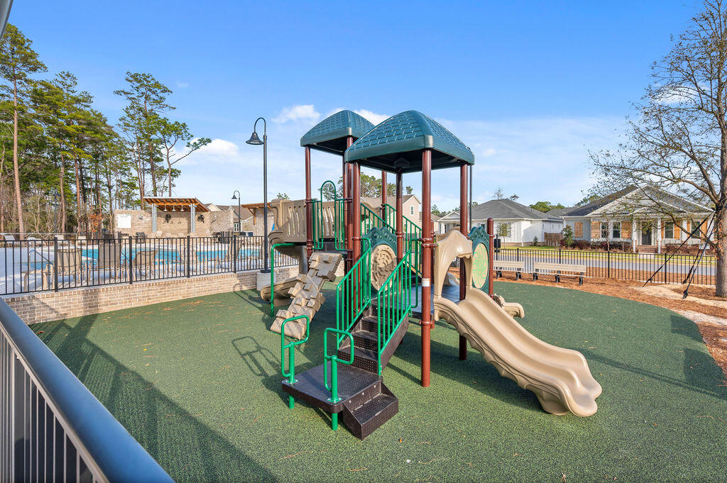 1156 Deer Moss Loop Niceville FL 32578
