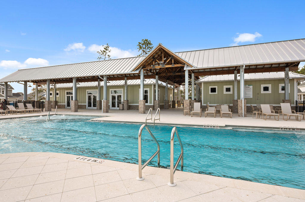 1156 Deer Moss Loop Niceville FL 32578