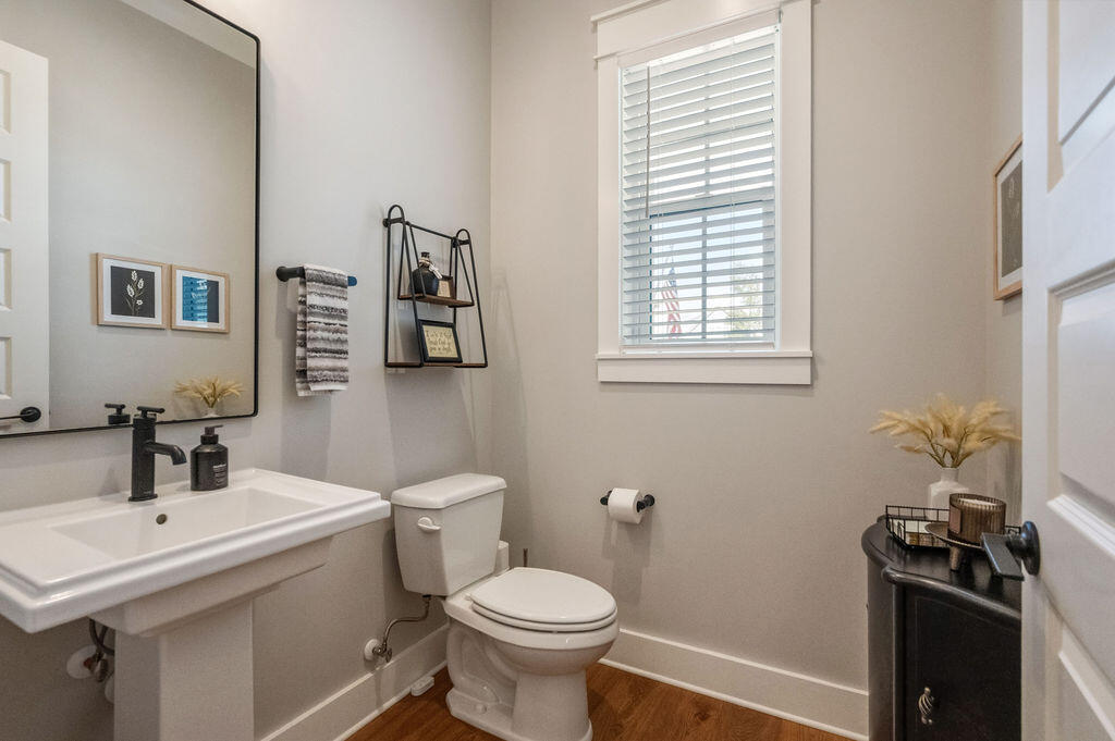 1156 Deer Moss Loop Niceville FL 32578