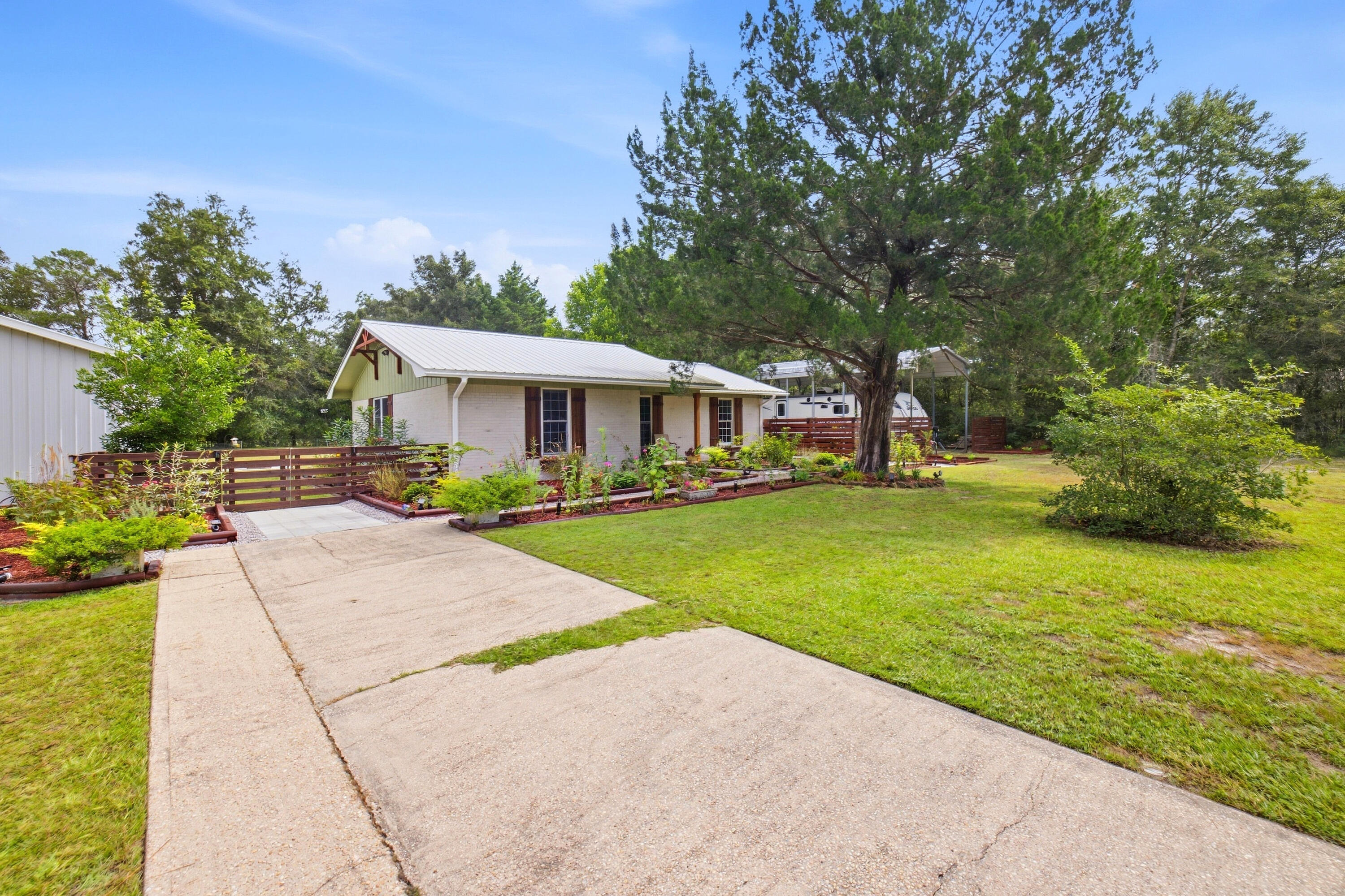 78 Florence Drive Defuniak Springs FL 32433