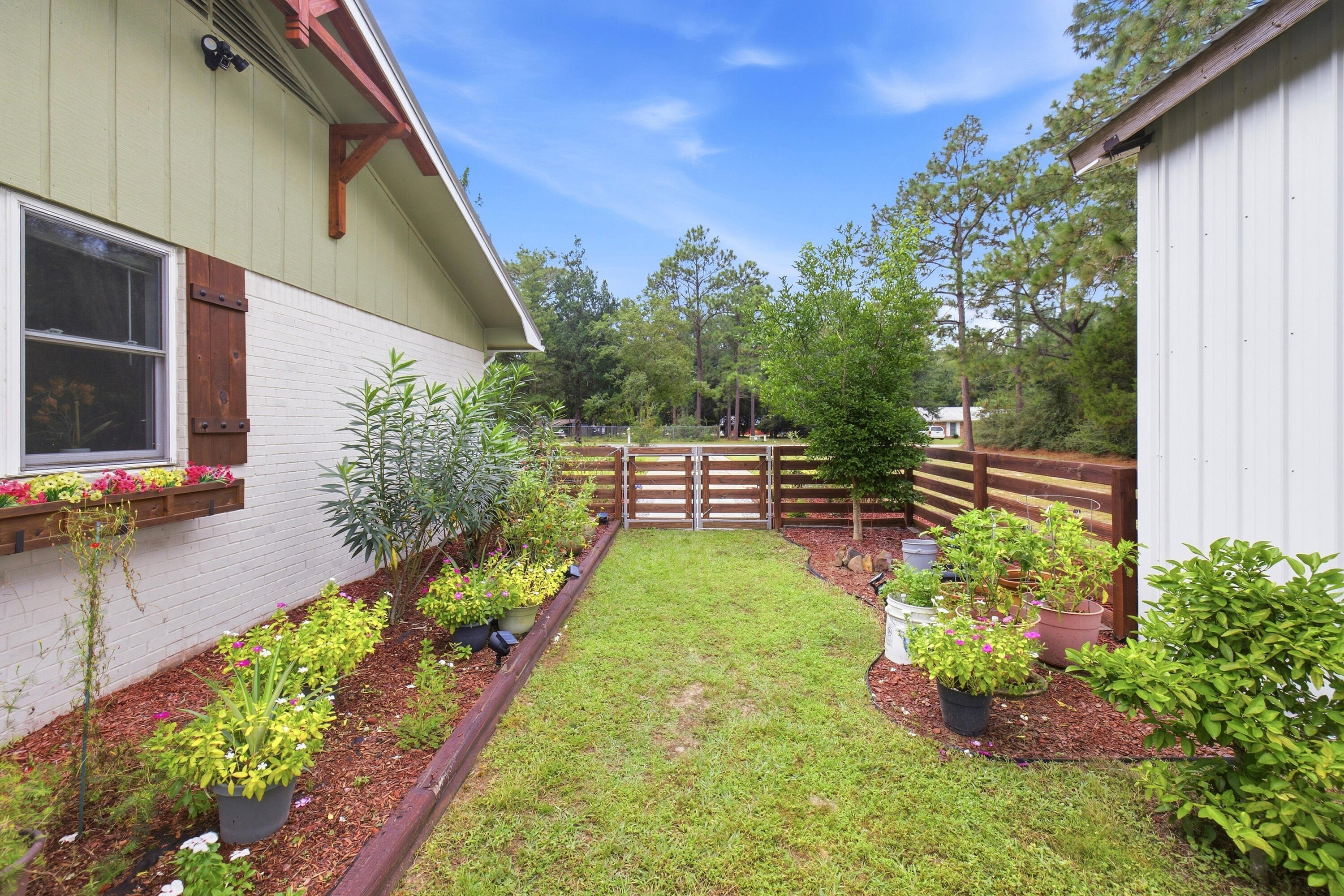 78 Florence Drive Defuniak Springs FL 32433