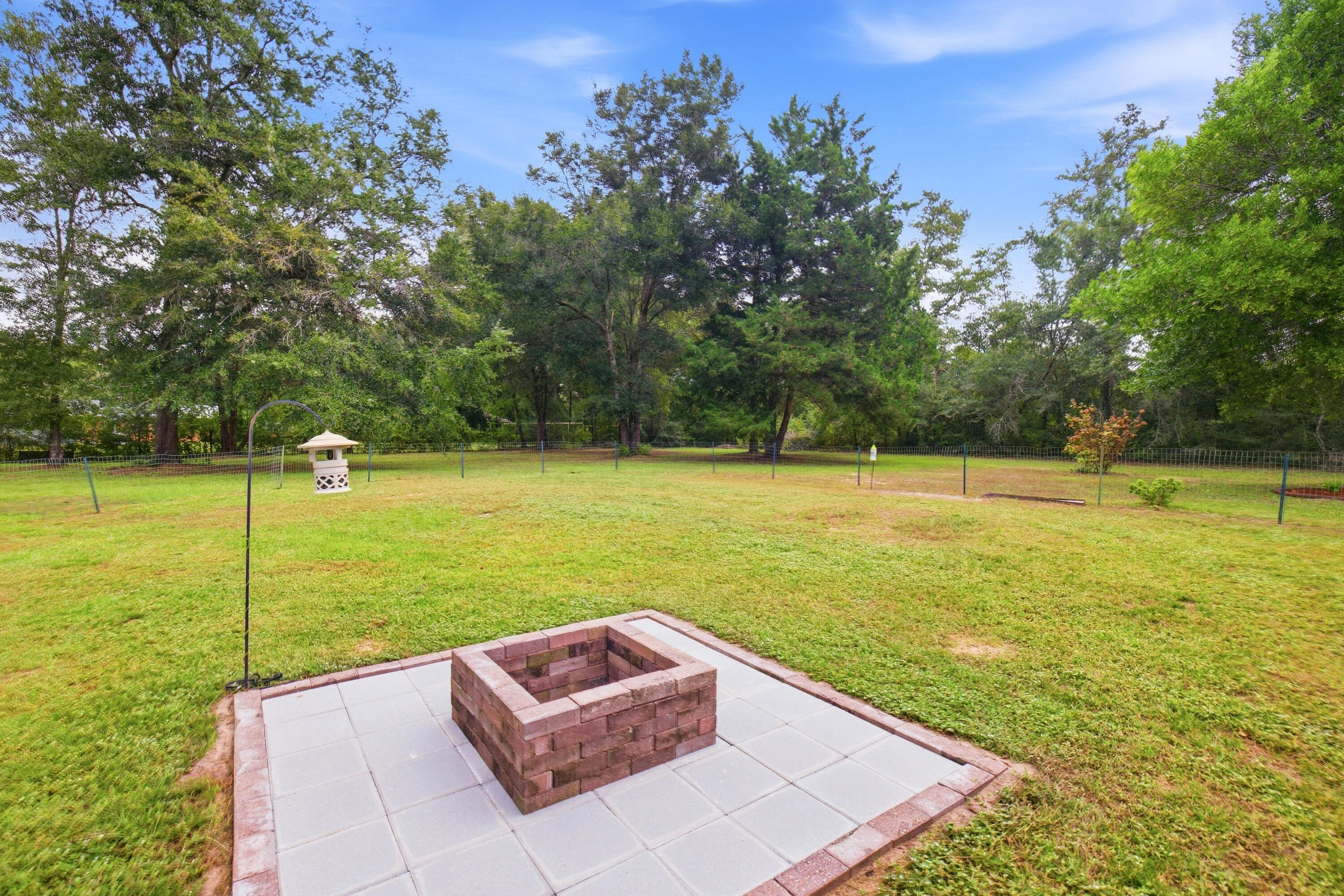 78 Florence Drive Defuniak Springs FL 32433