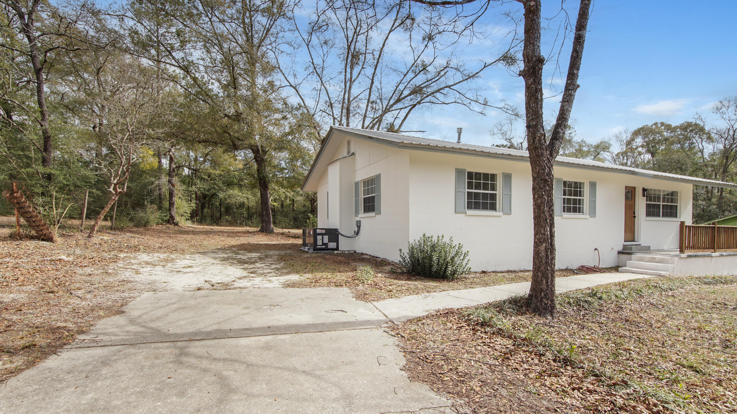 97 Graham Street Defuniak Springs FL 32435