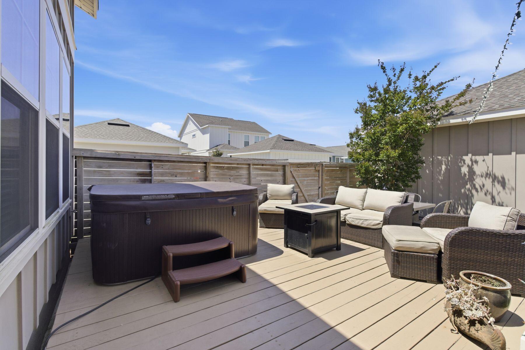 1708 Daffodil Street Panama City FL 32405