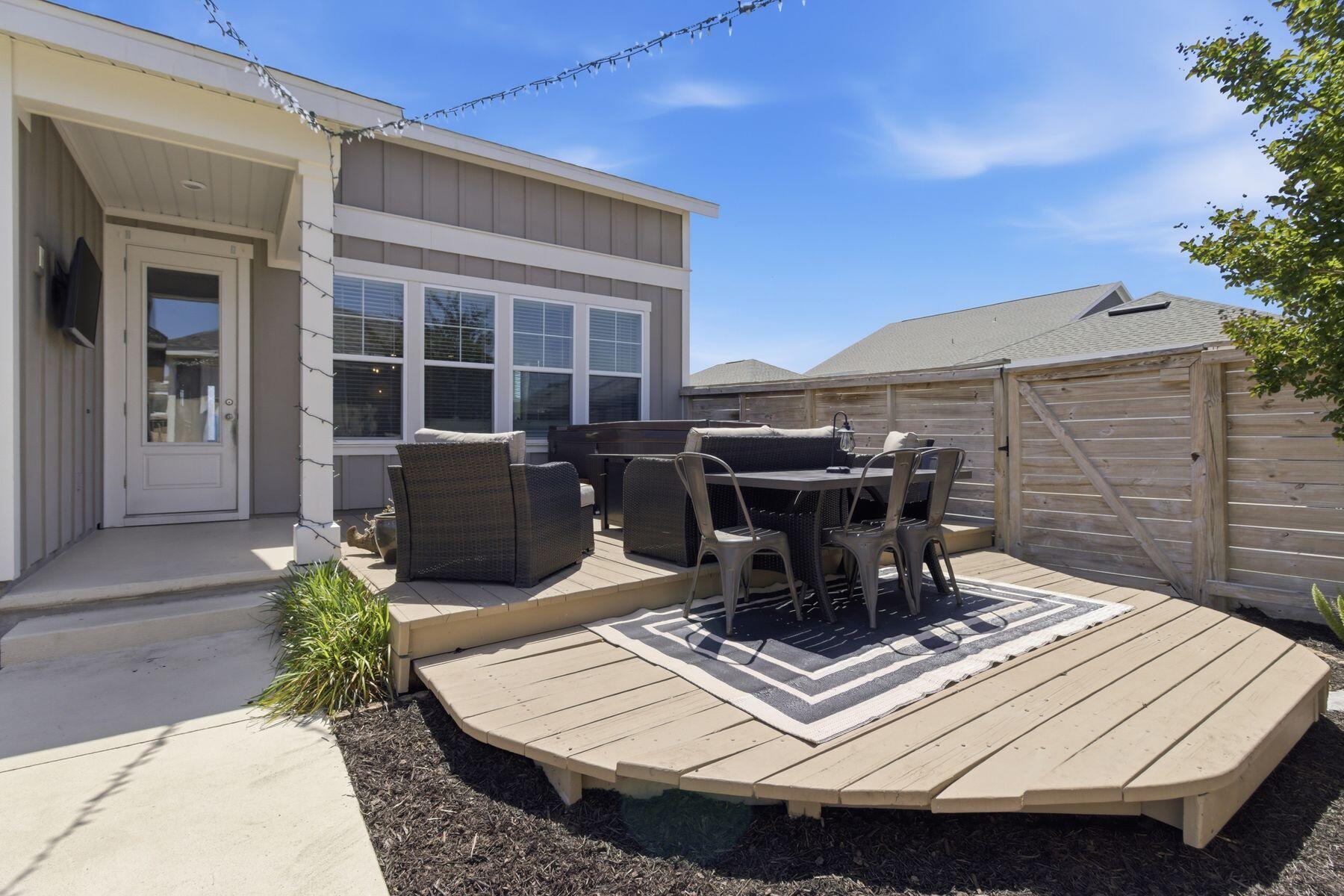 1708 Daffodil Street Panama City FL 32405