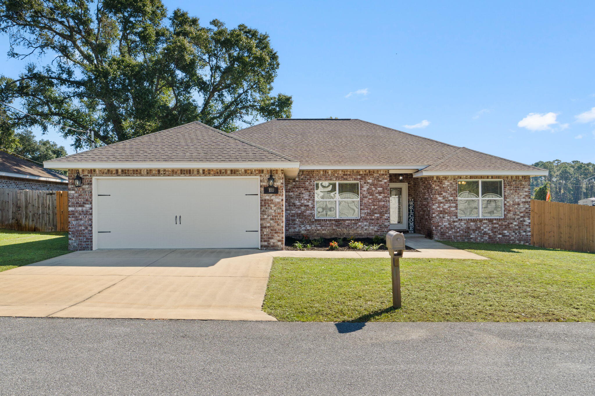 100 Castle Road Mary Esther FL 32569
