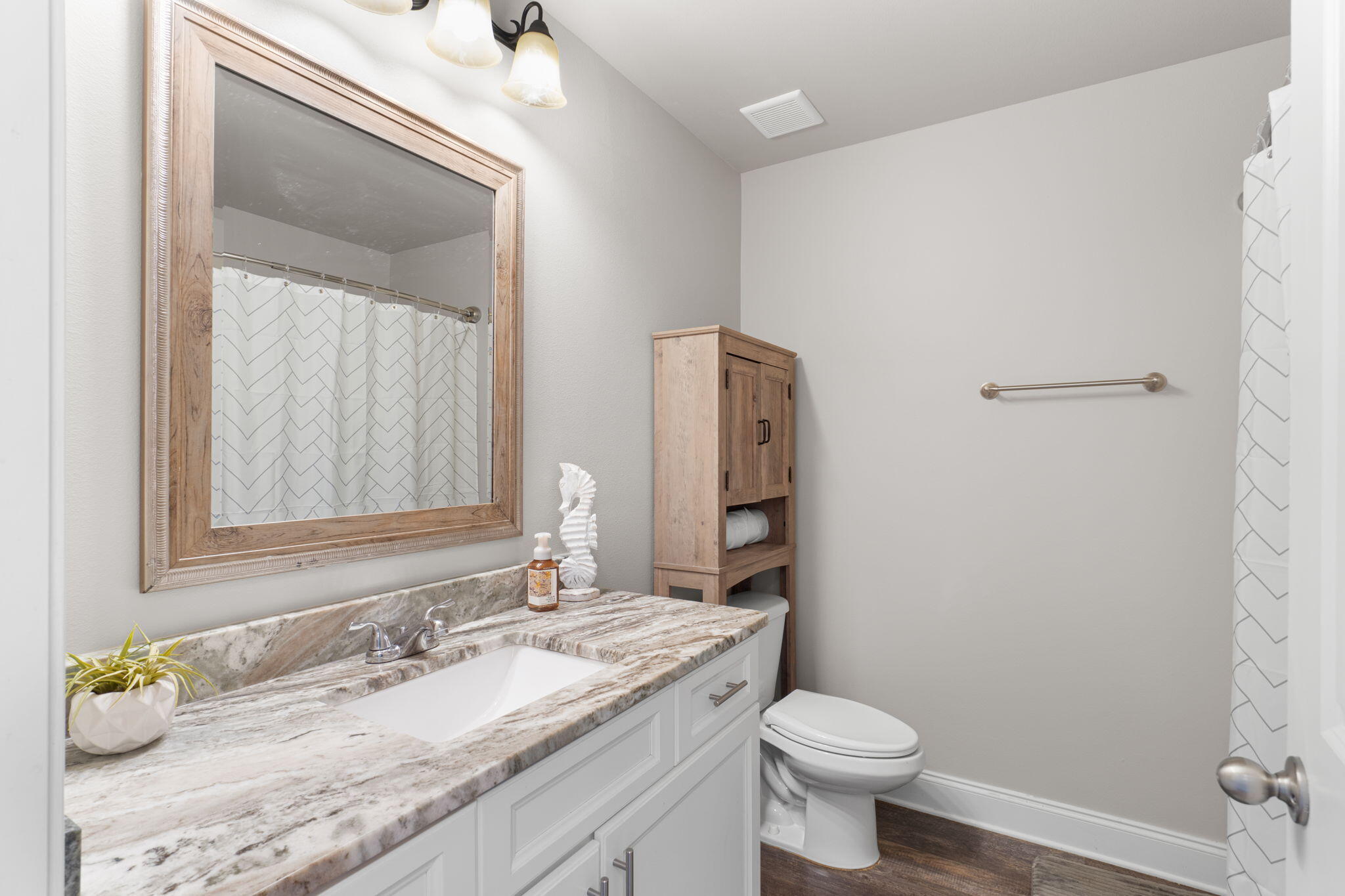 100 Castle Road Mary Esther FL 32569
