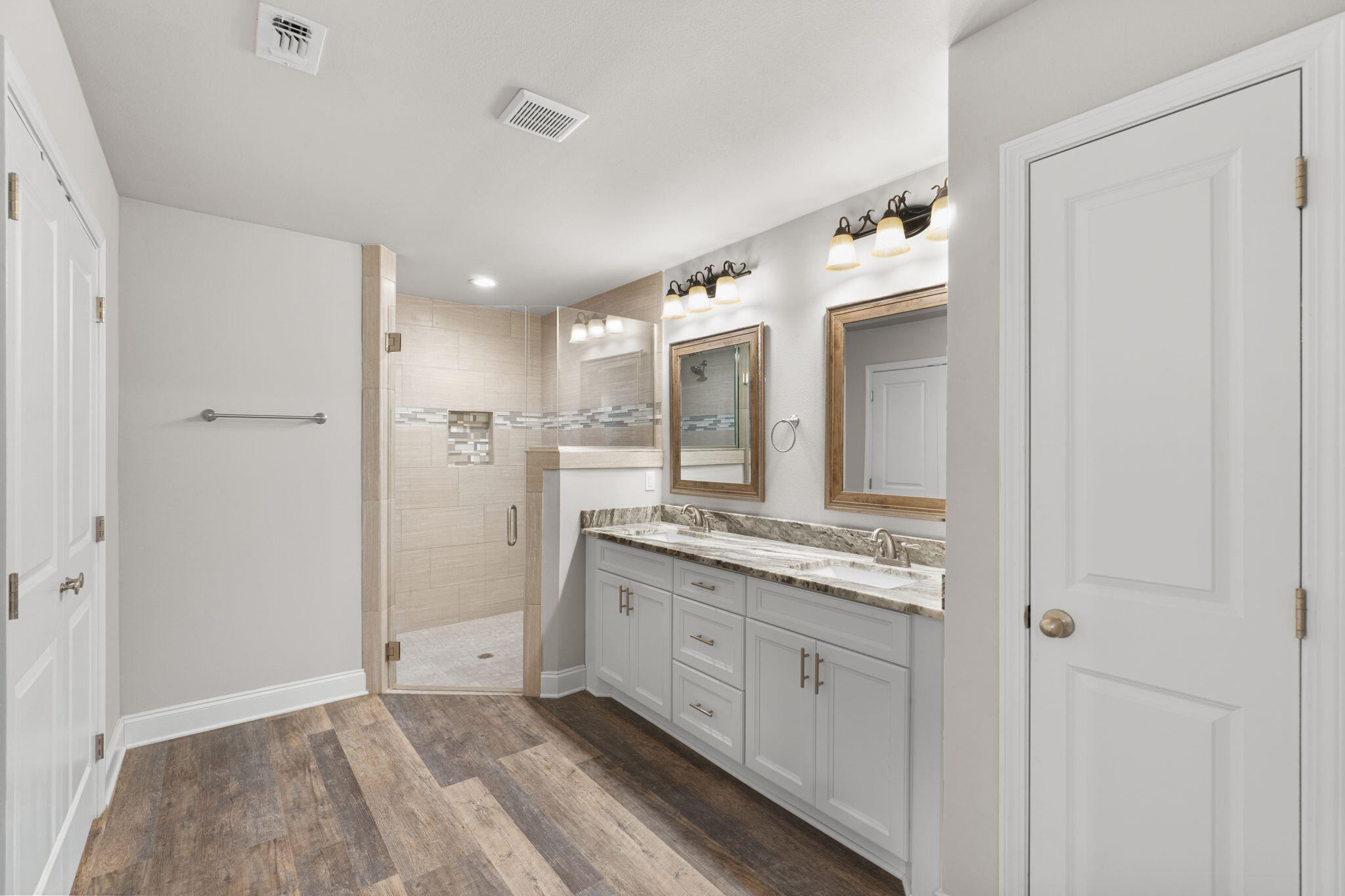 100 Castle Road Mary Esther FL 32569