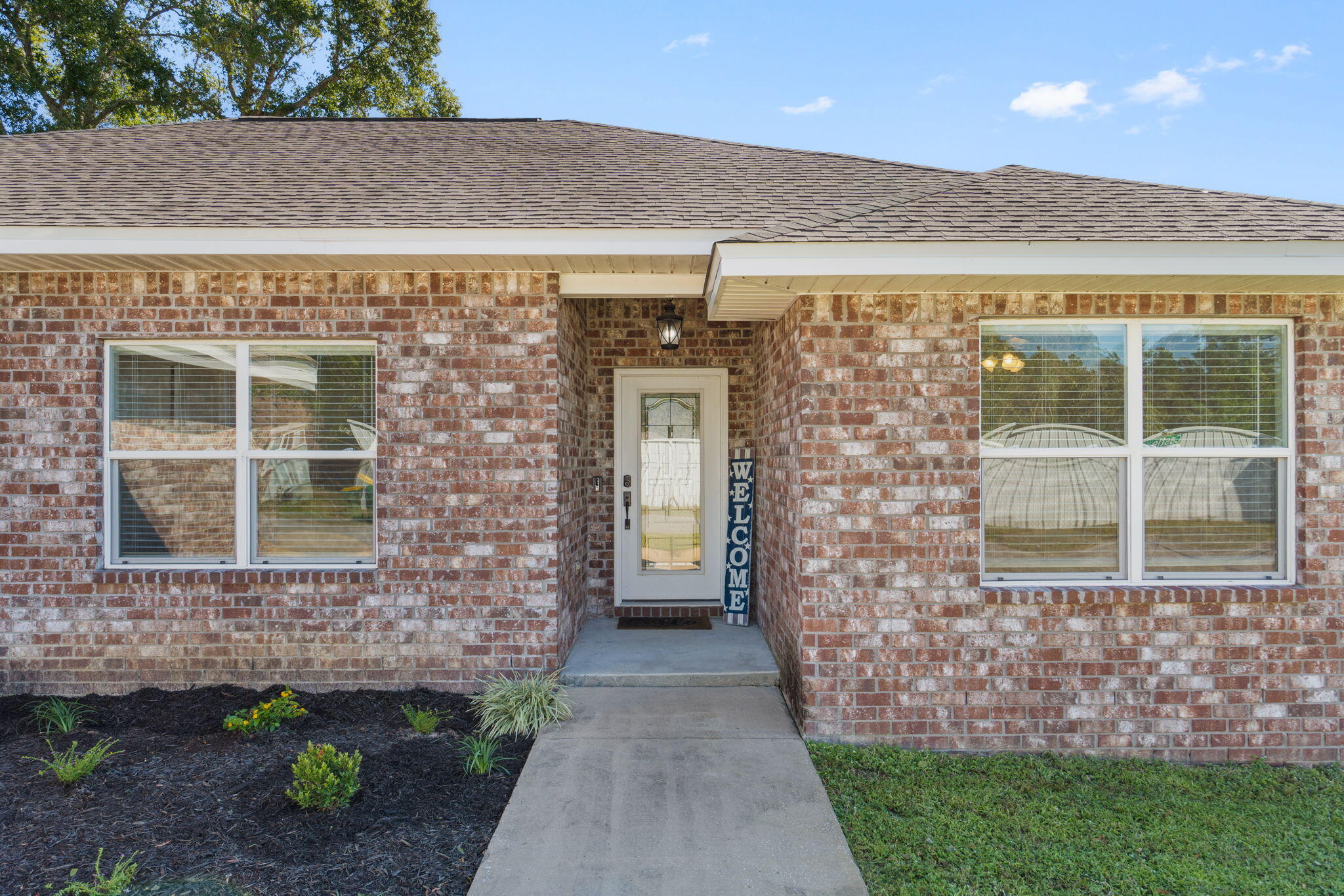 100 Castle Road Mary Esther FL 32569