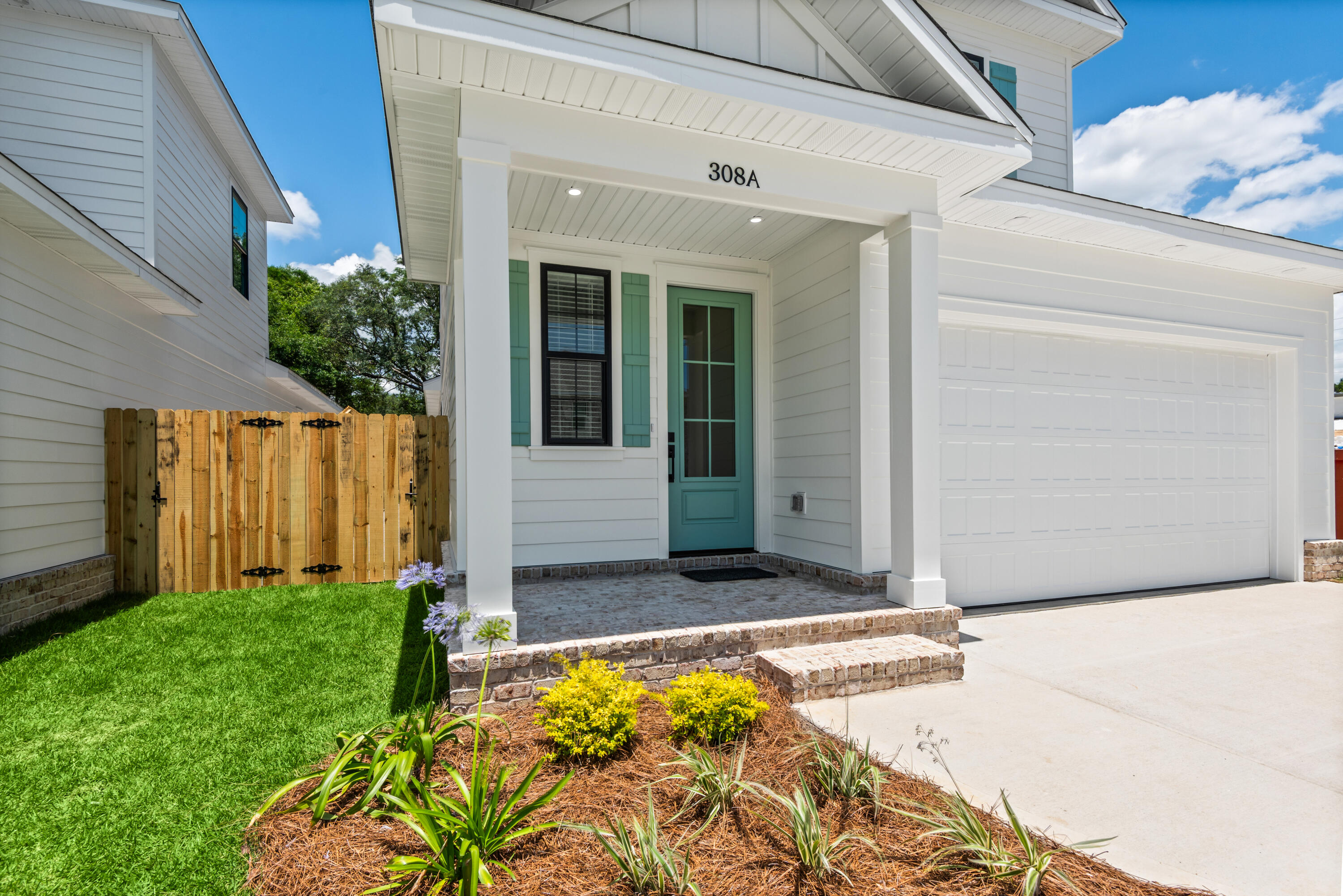 308 B Okaloosa Avenue Valparaiso FL 32580