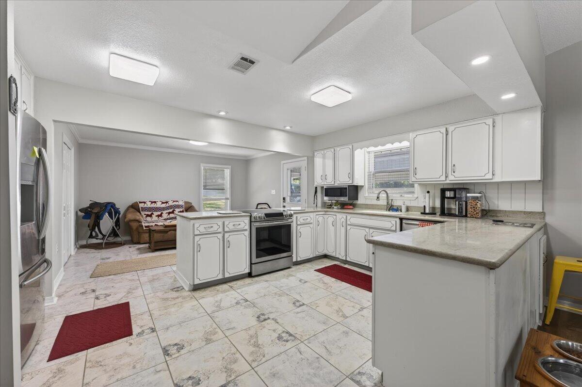 210 Shell Drive Crestview FL 32536