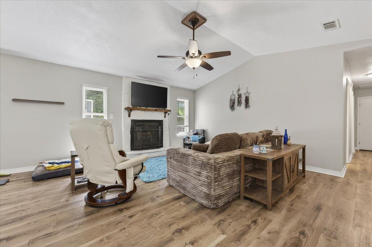 210 Shell Drive Crestview FL 32536