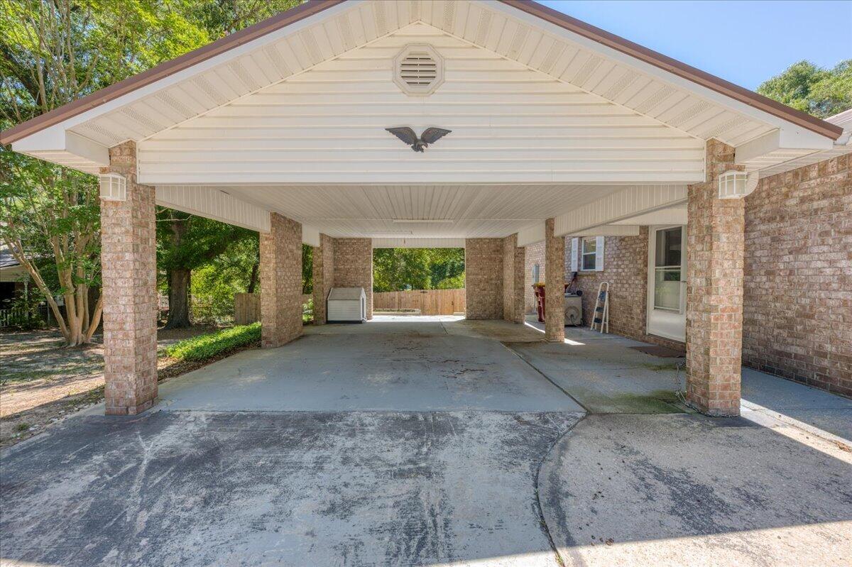 210 Shell Drive Crestview FL 32536