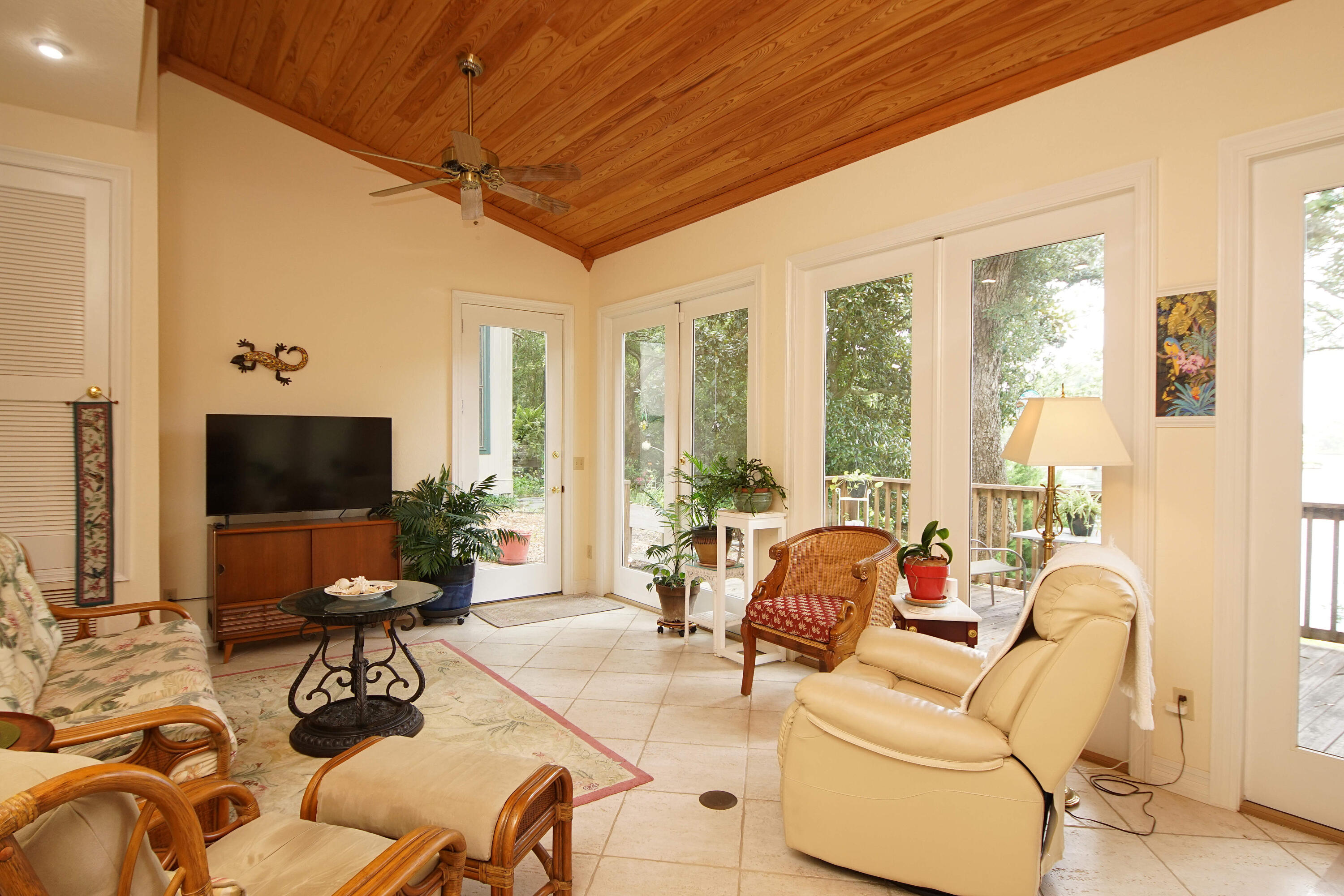 402 Barataria Lane Fort Walton Beach FL 32547