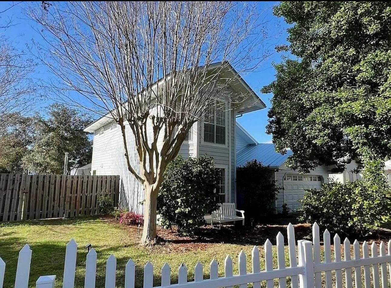 550 Seabreeze Circle Seacrest FL 32461