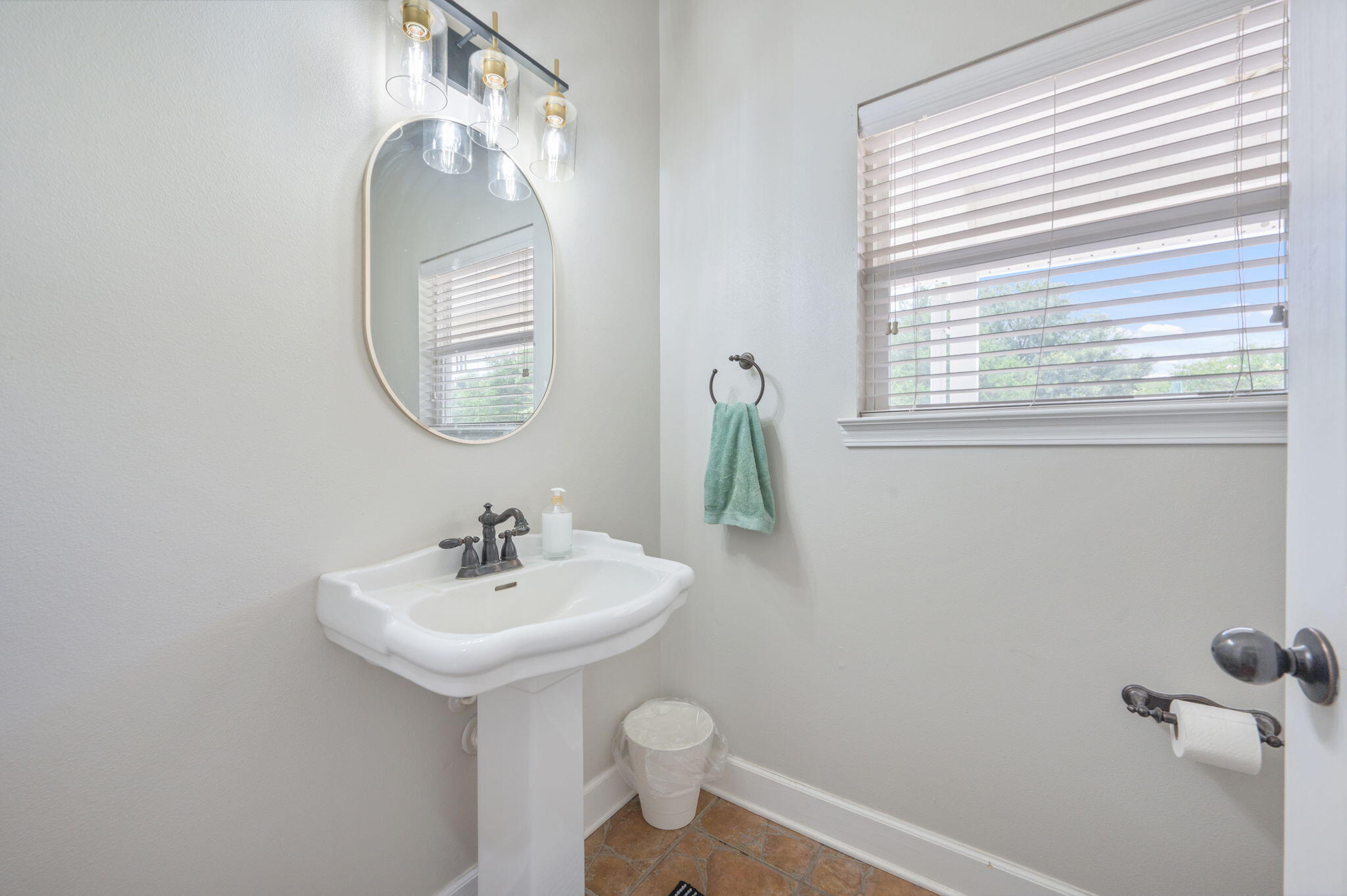 652 Tommy Eiland Road Baker FL 32531