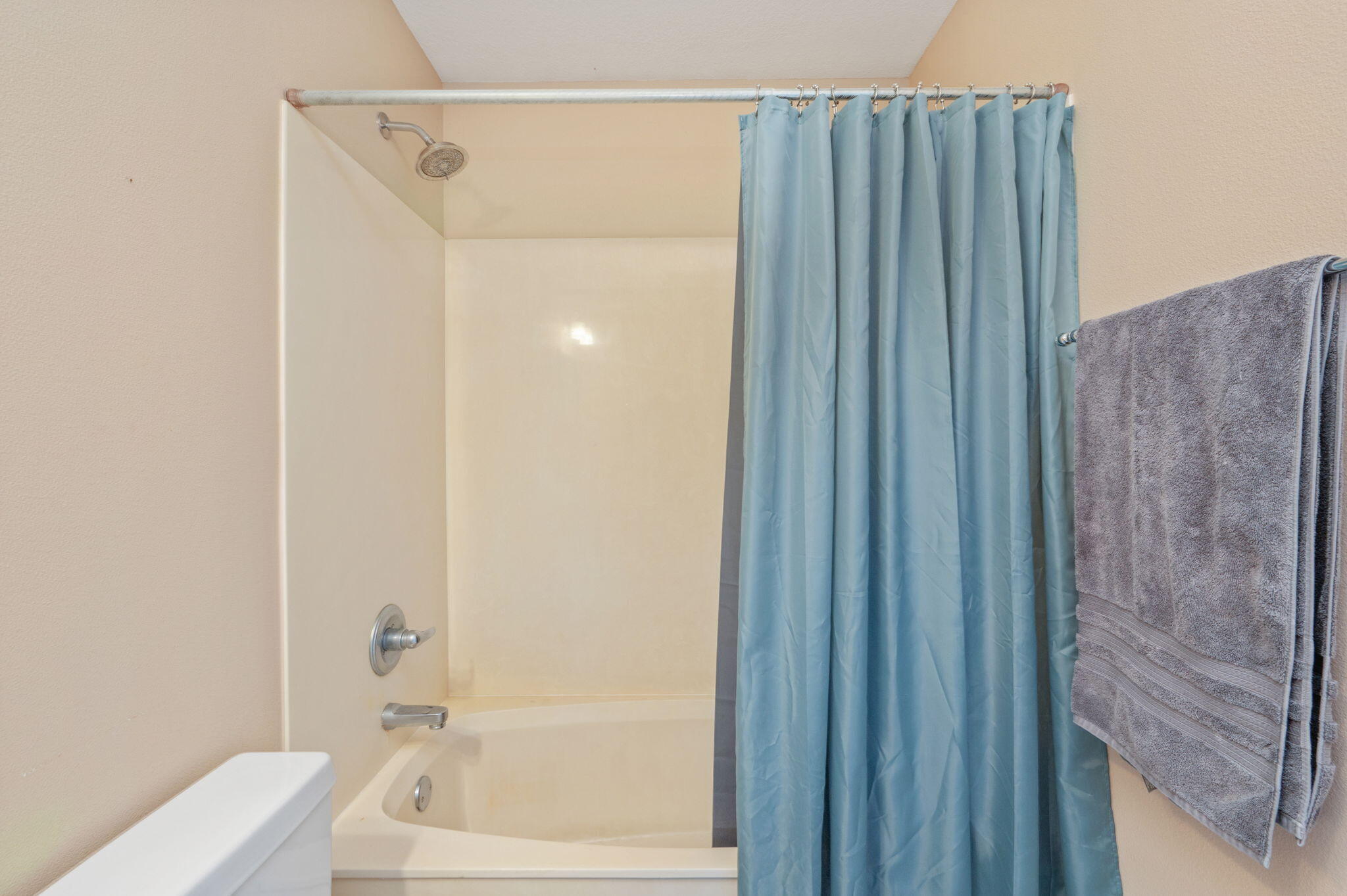 652 Tommy Eiland Road Baker FL 32531