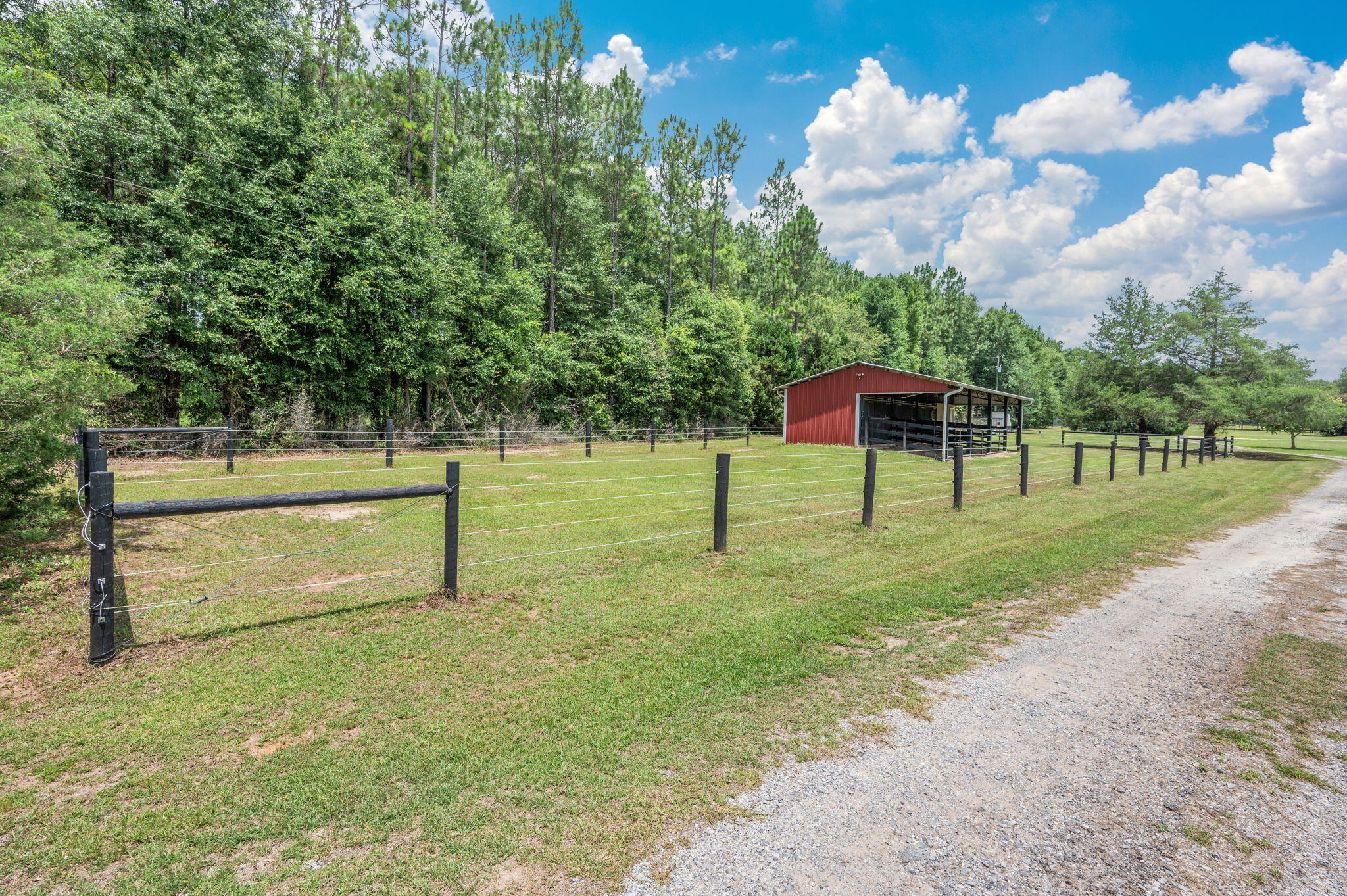 652 Tommy Eiland Road Baker FL 32531