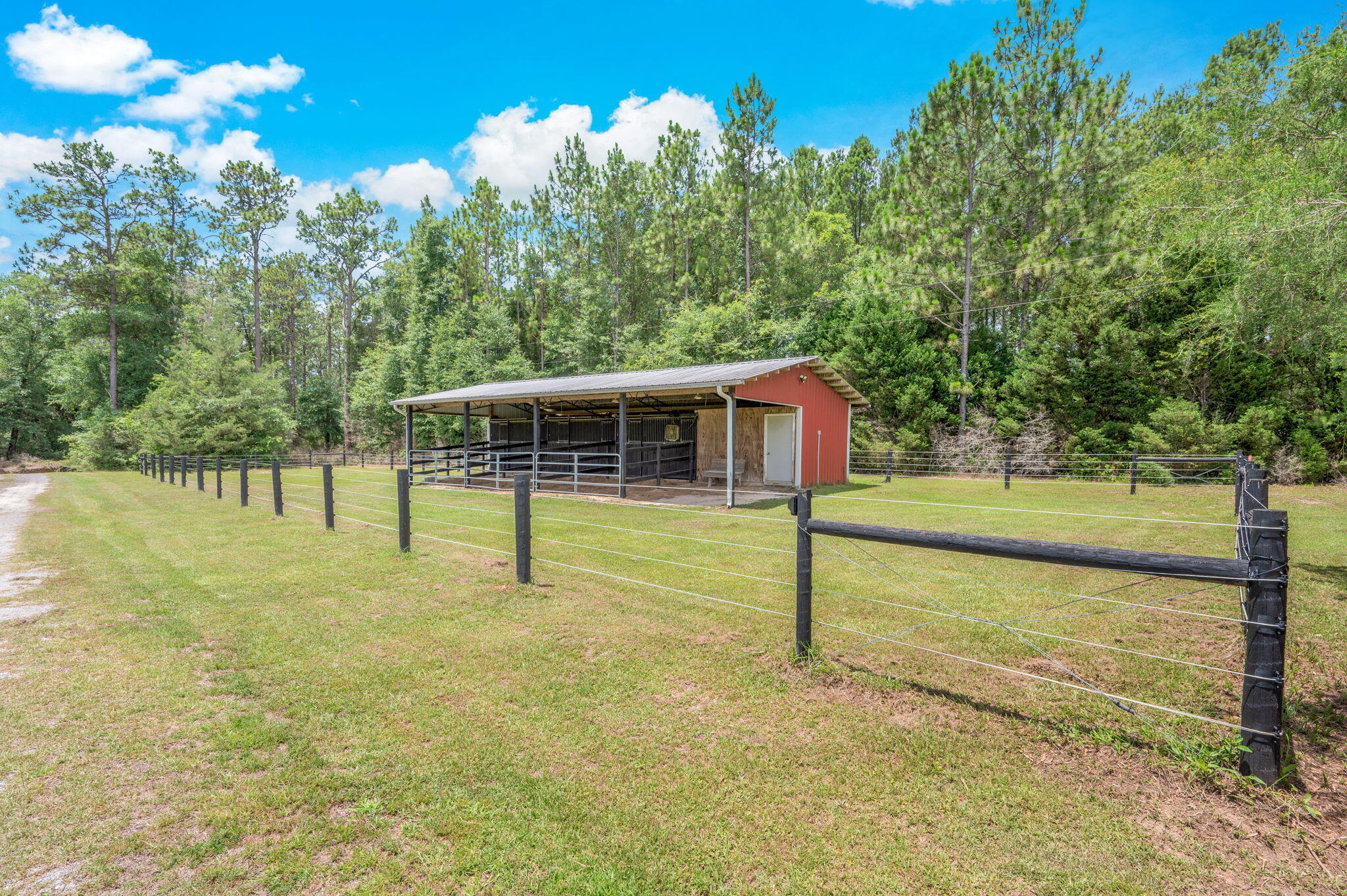 652 Tommy Eiland Road Baker FL 32531