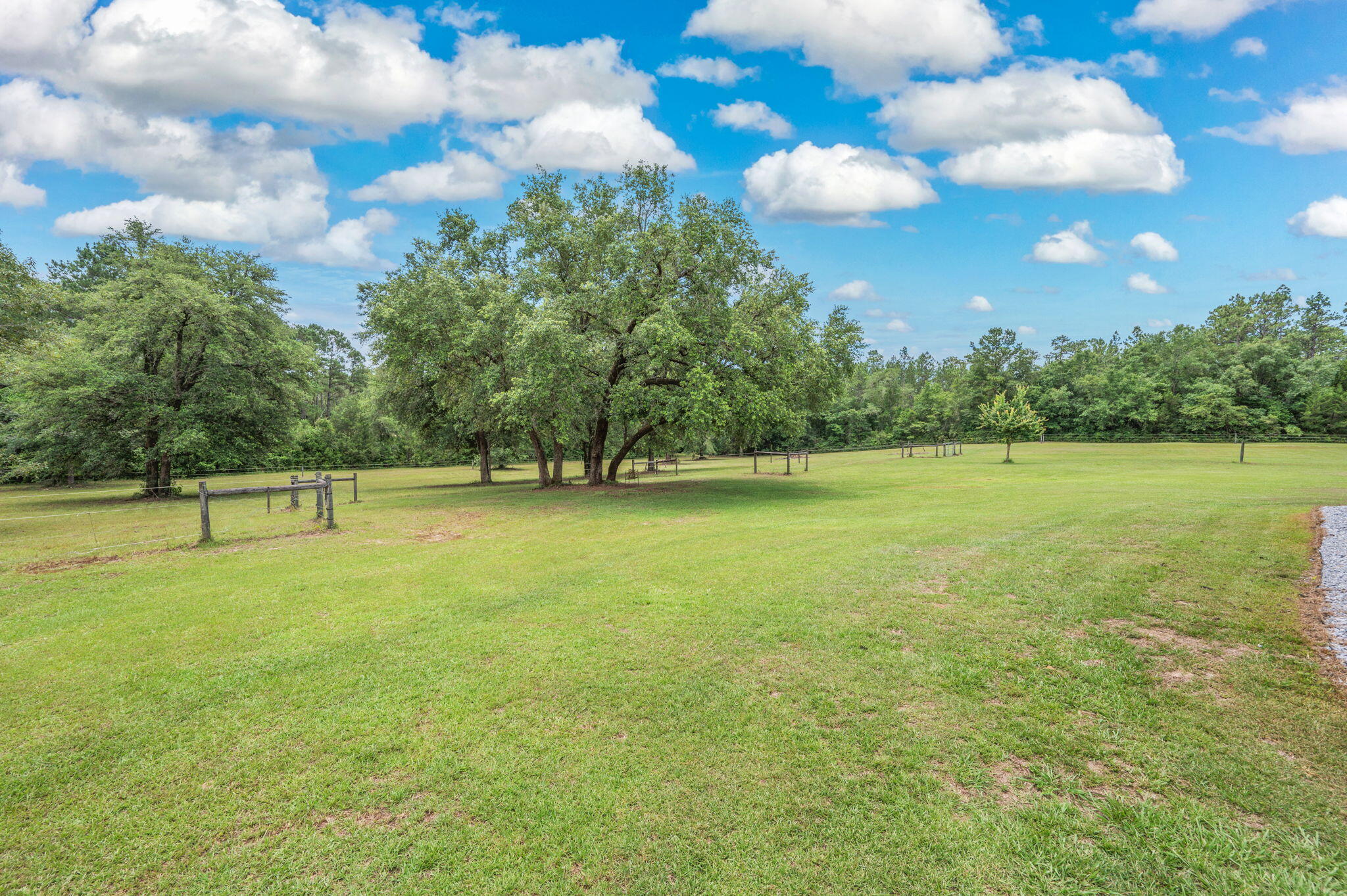 652 Tommy Eiland Road Baker FL 32531
