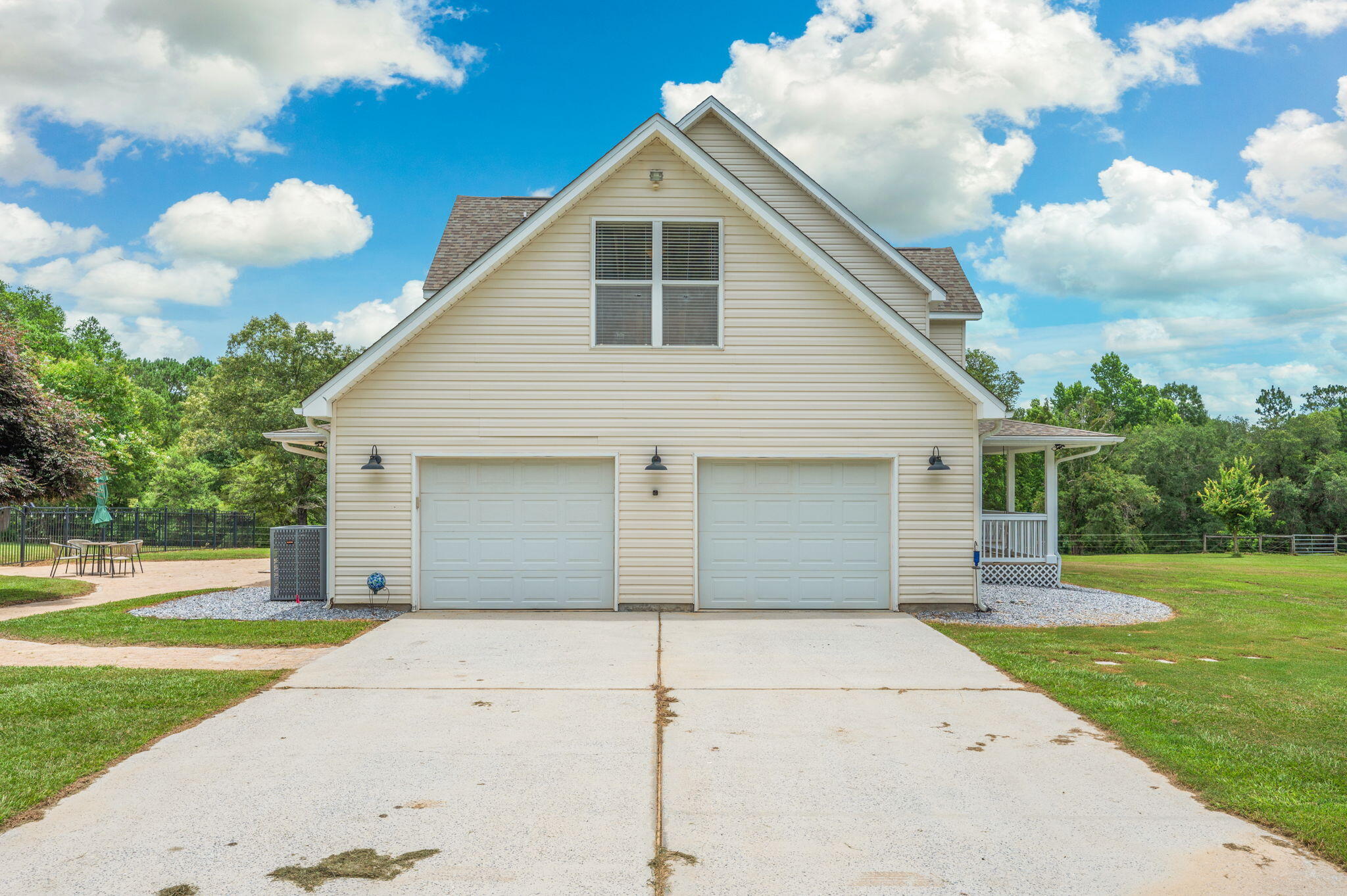 652 Tommy Eiland Road Baker FL 32531