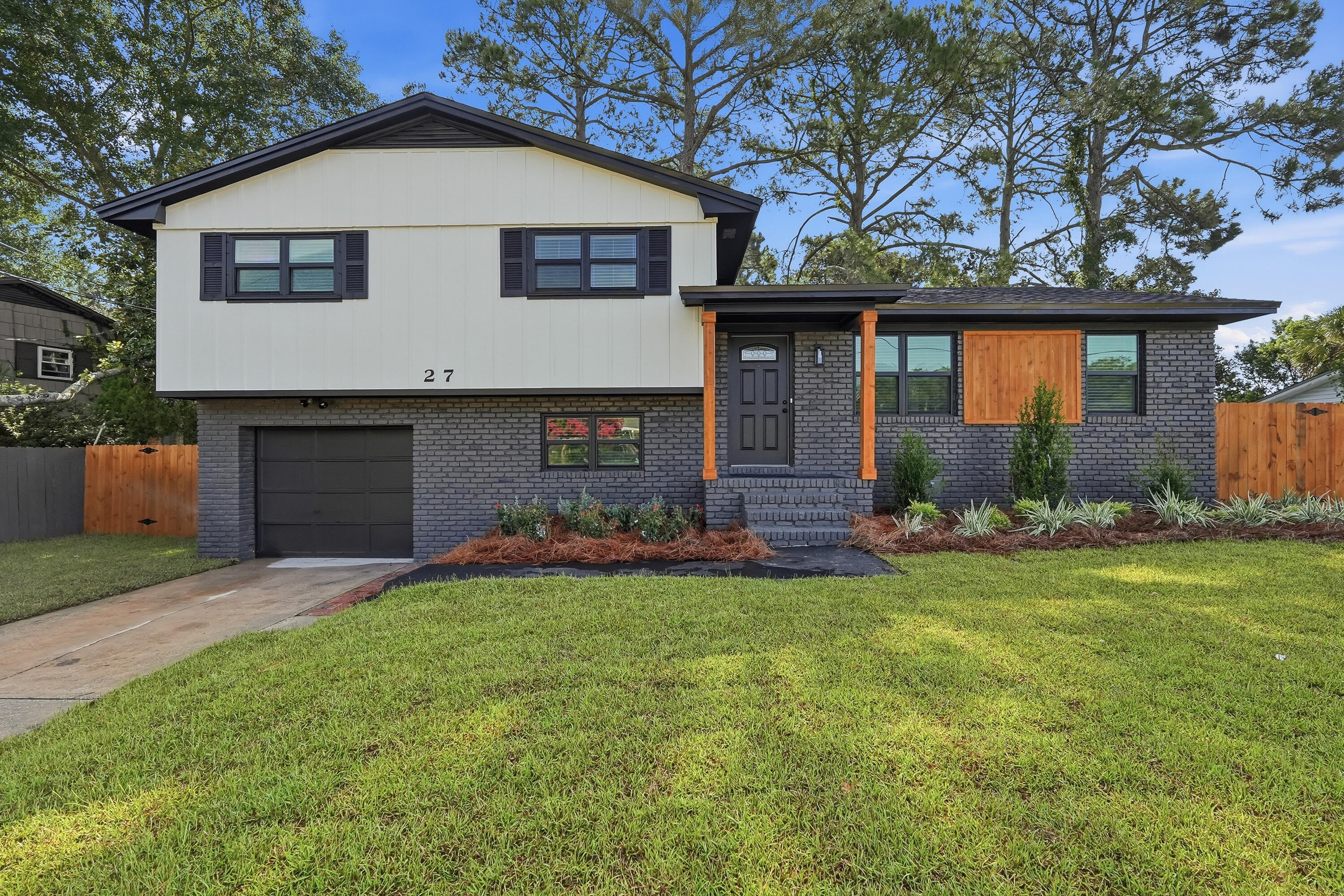 27 SW Driftwood Parkway Fort Walton Beach FL 32548