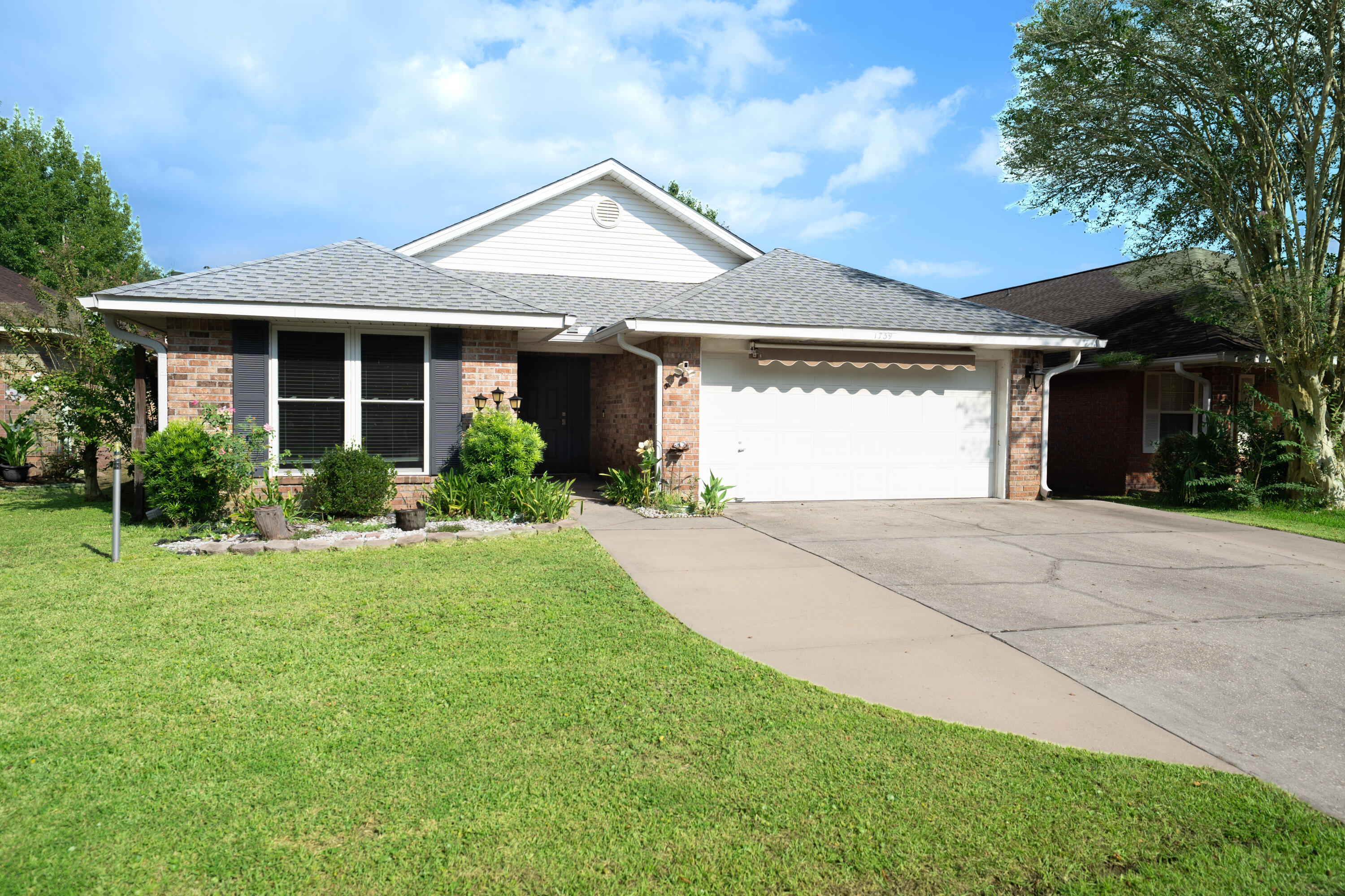 1739 Ivalea Circle Navarre FL 32566