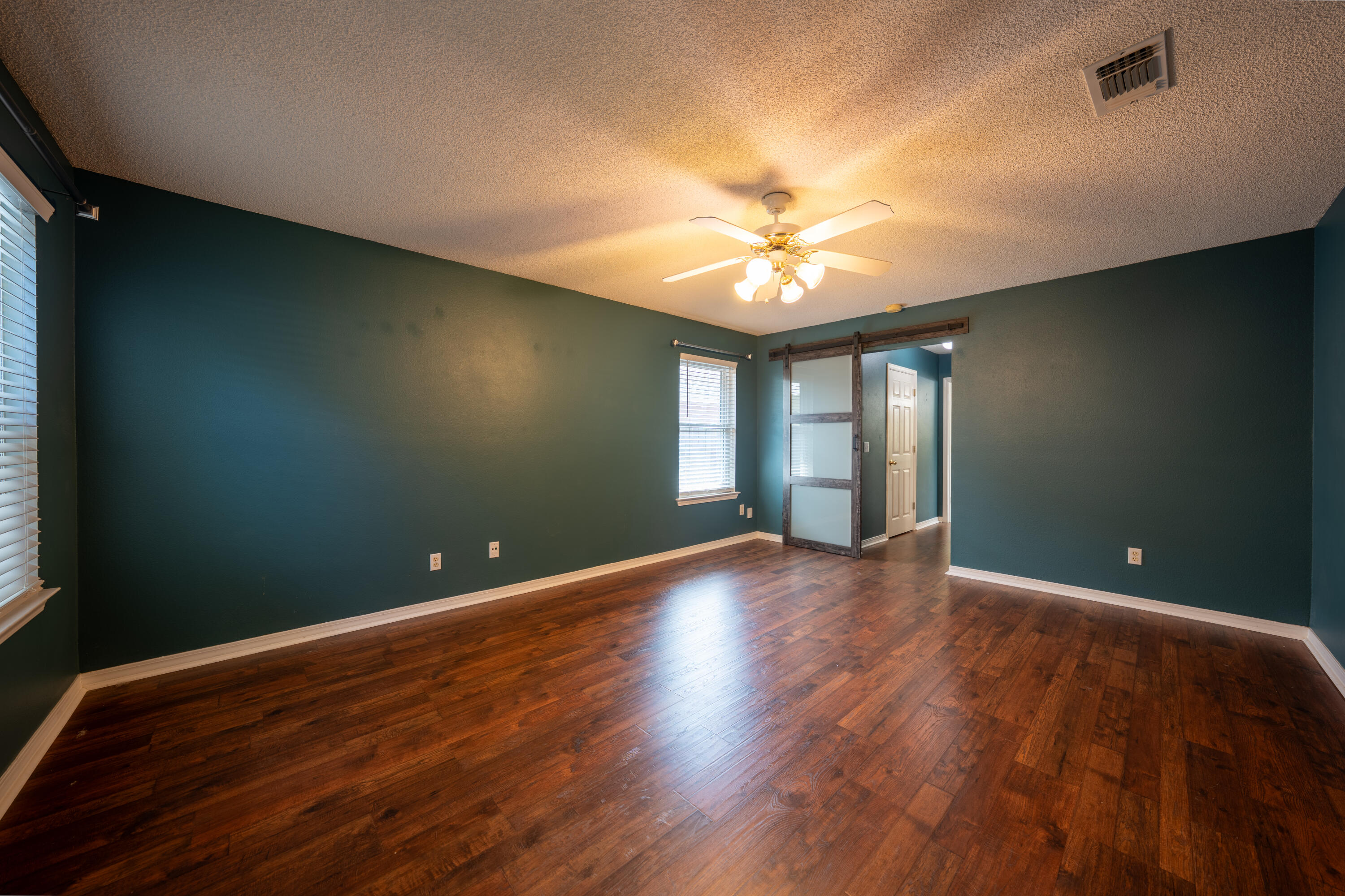 1739 Ivalea Circle Navarre FL 32566