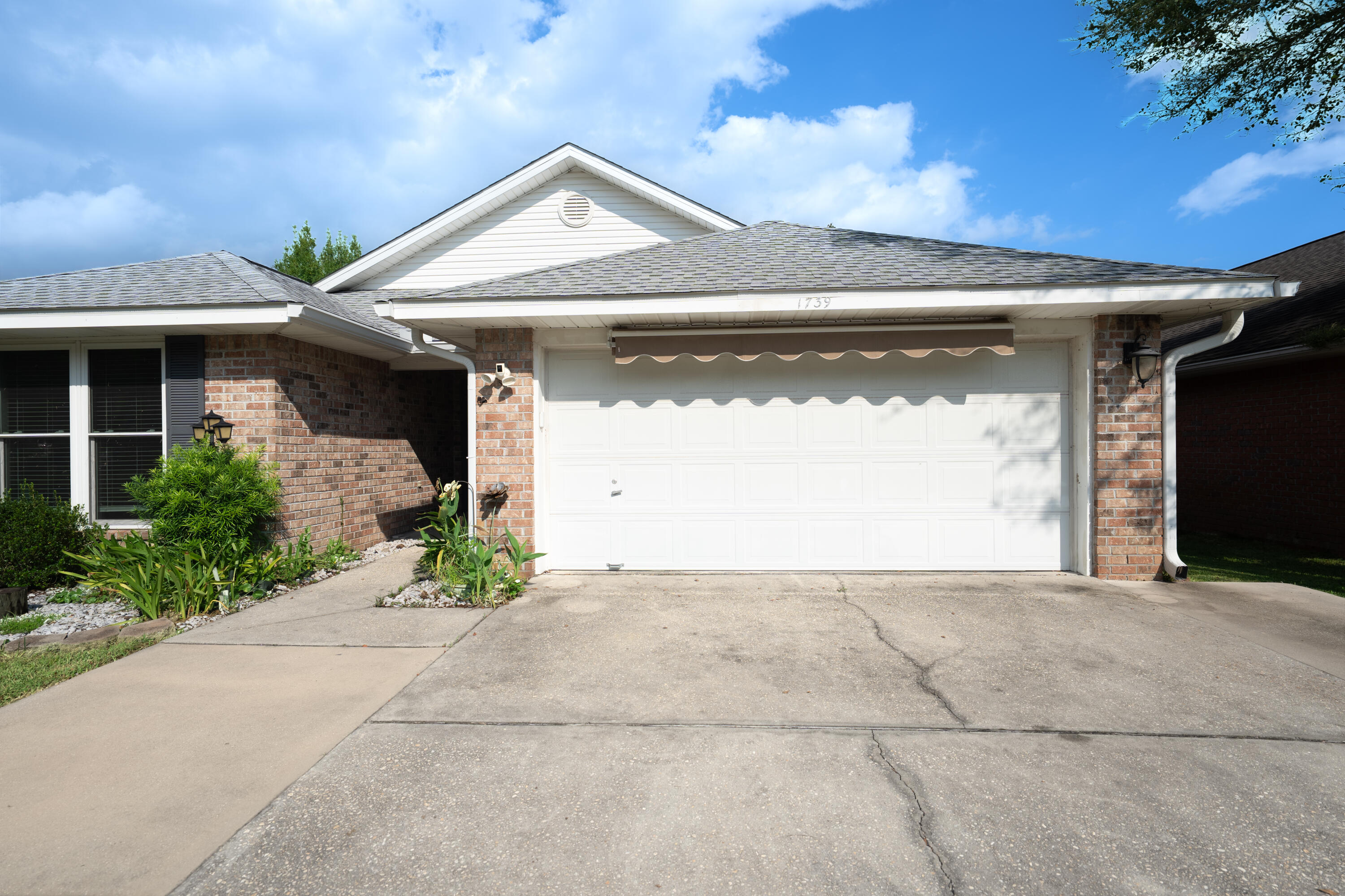 1739 Ivalea Circle Navarre FL 32566