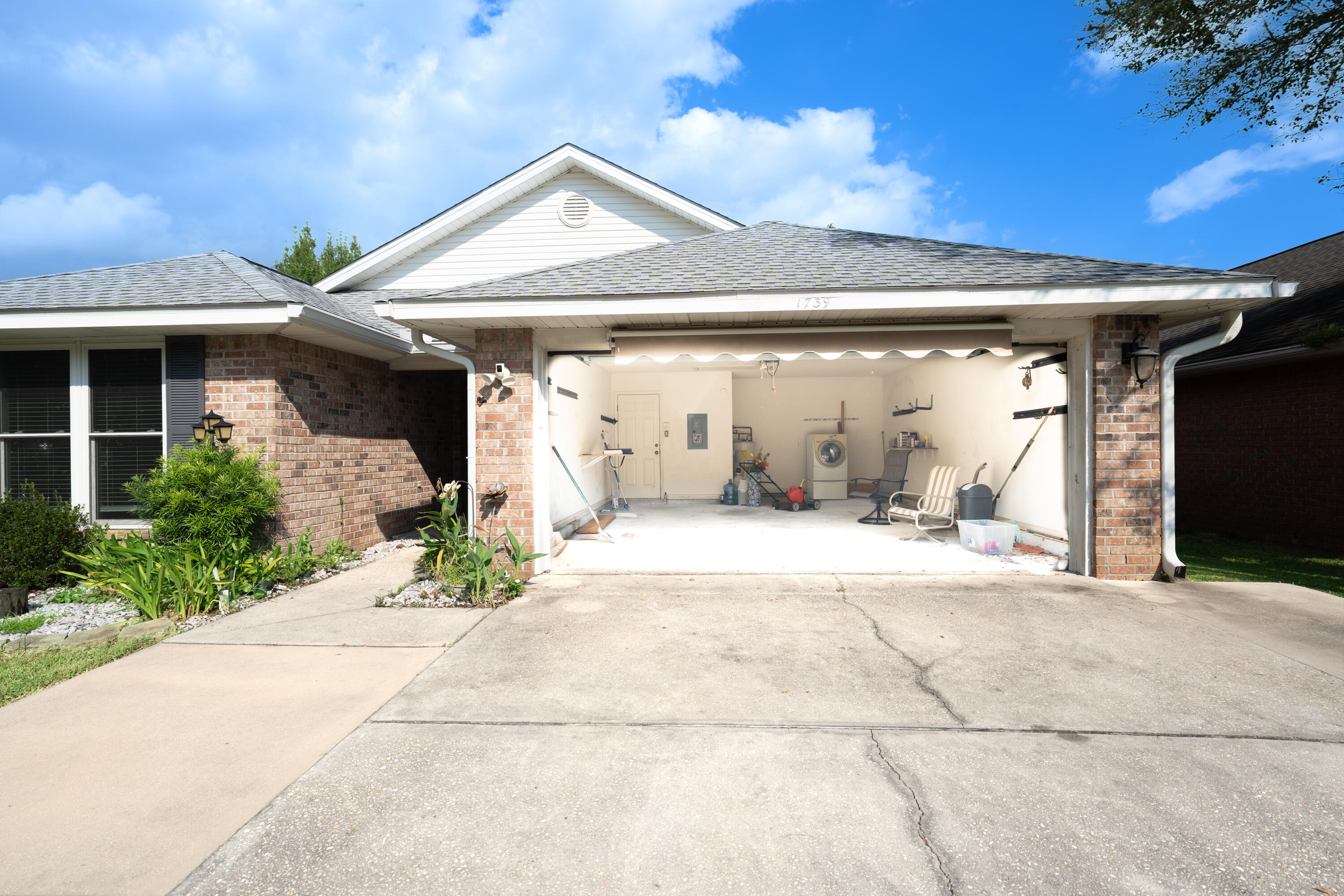 1739 Ivalea Circle Navarre FL 32566