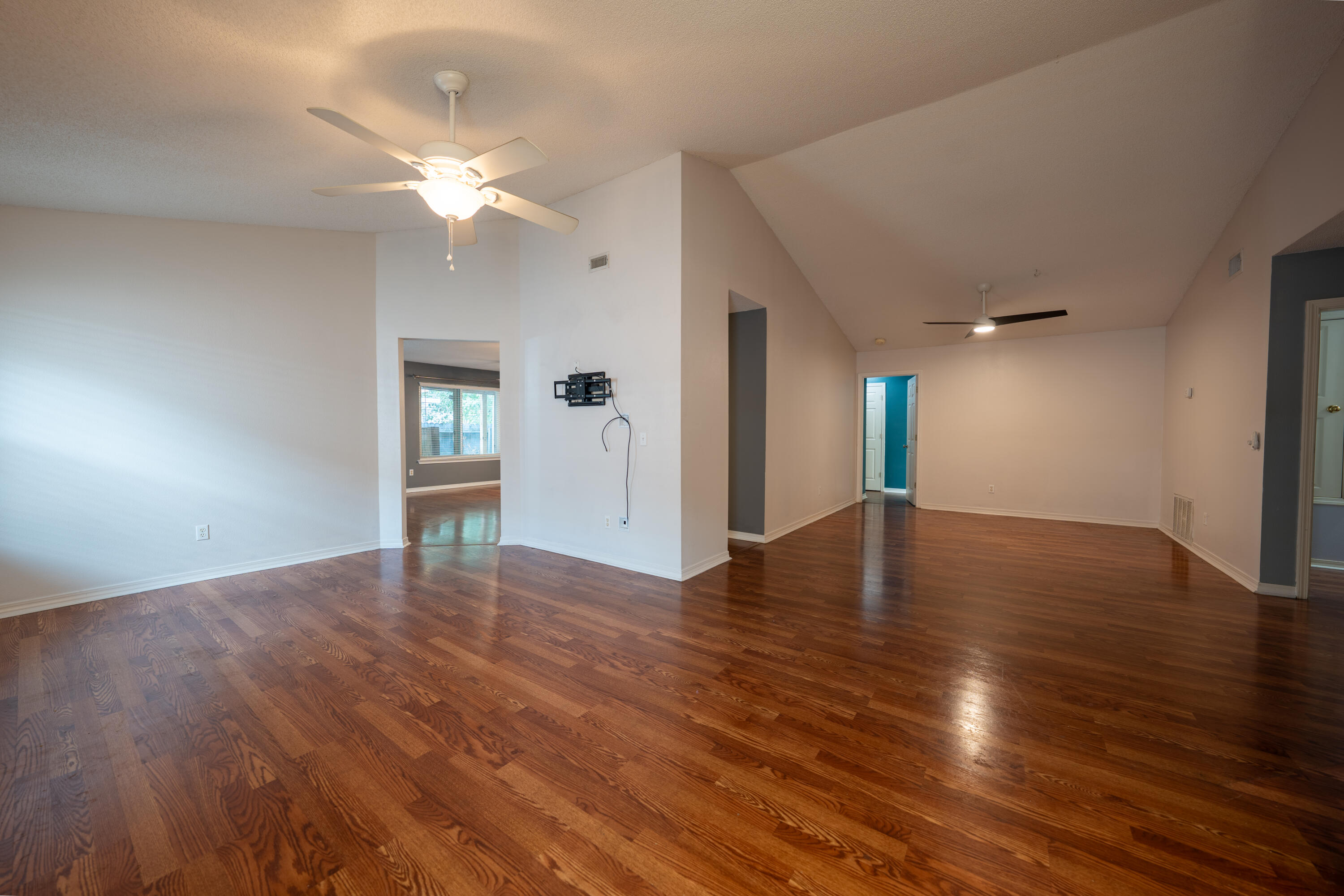 1739 Ivalea Circle Navarre FL 32566