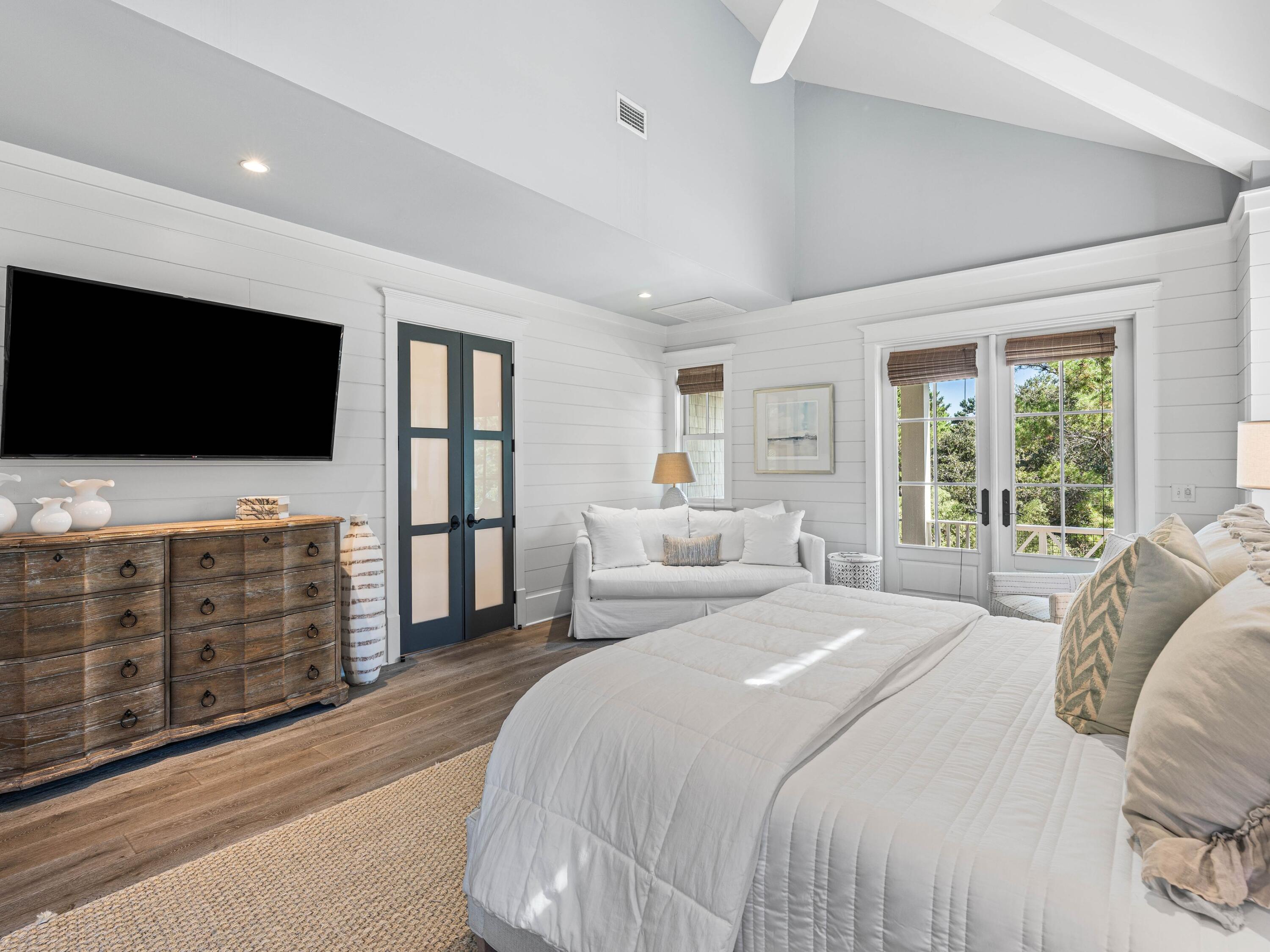 52 N Shingle Lane Watersound FL 32461