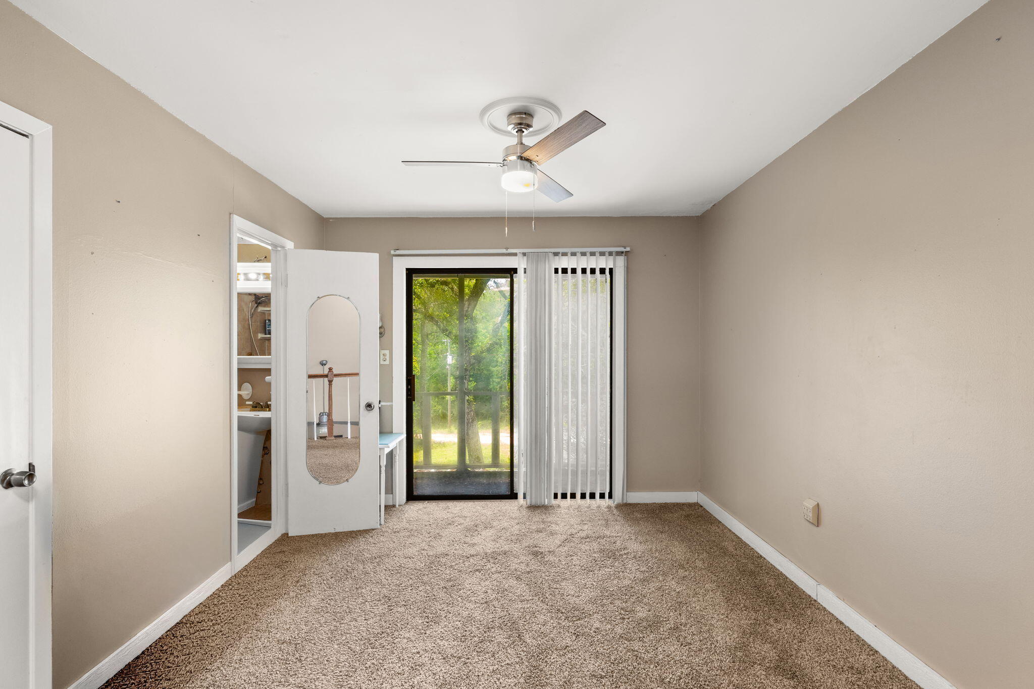439 Big Cedar Road Ponce De Leon FL 32455