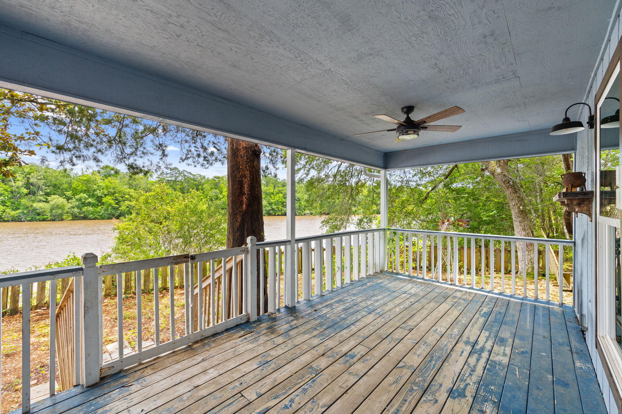 439 Big Cedar Road Ponce De Leon FL 32455
