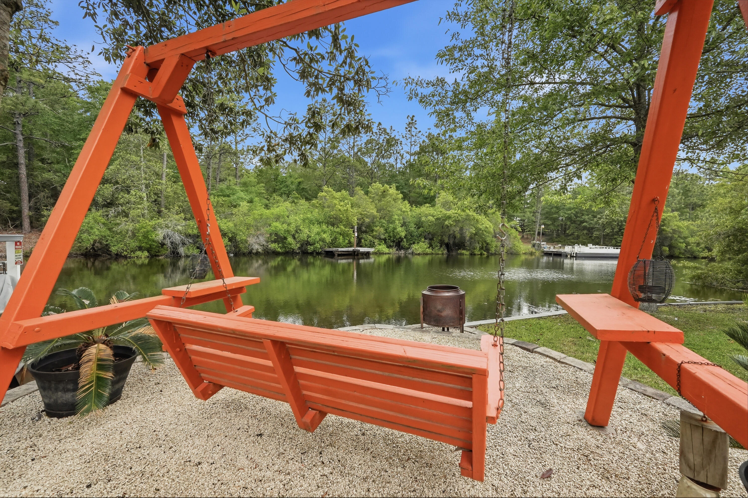 4063 Lakeview Drive Crestview FL 32539