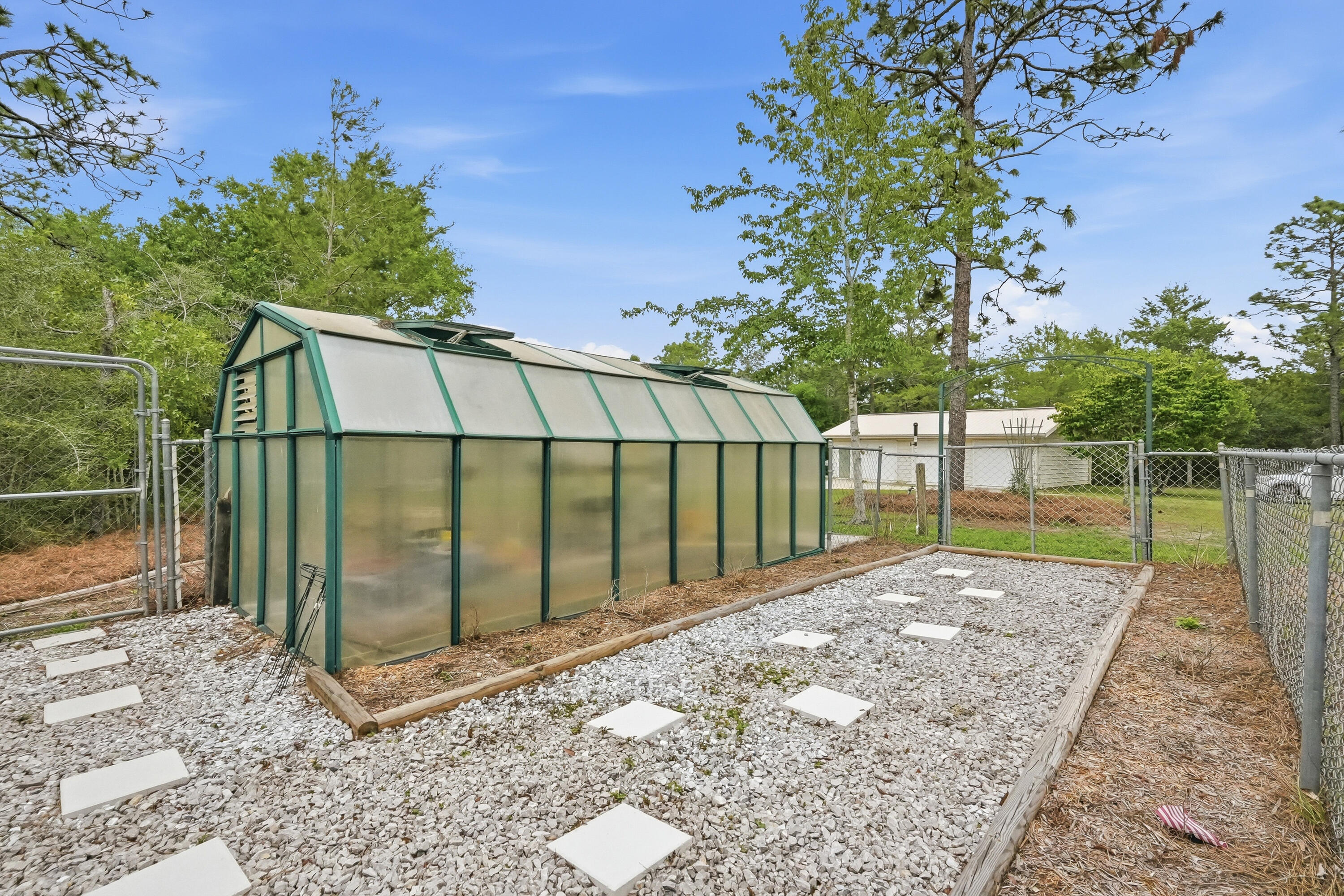 4063 Lakeview Drive Crestview FL 32539