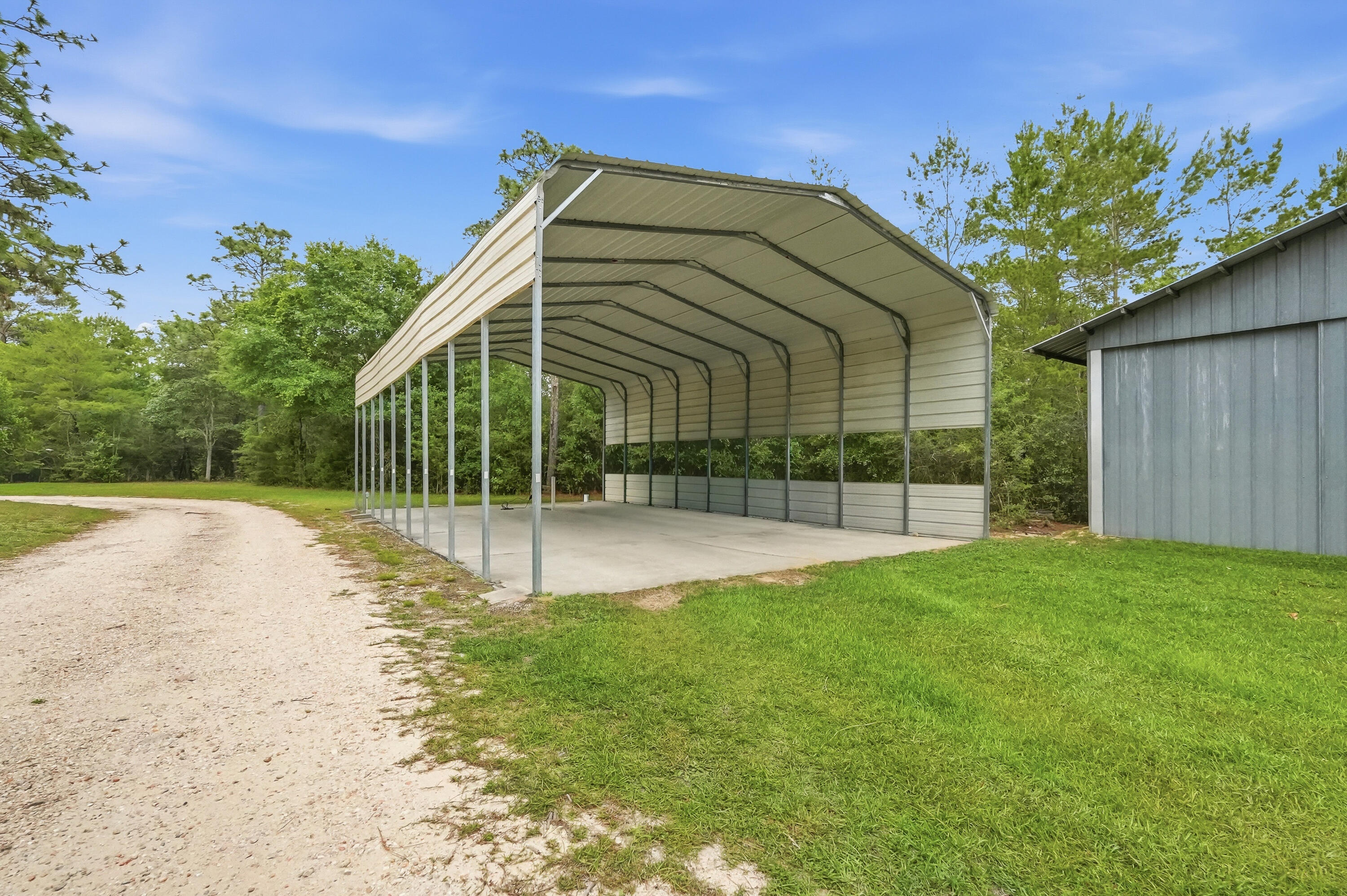 4063 Lakeview Drive Crestview FL 32539