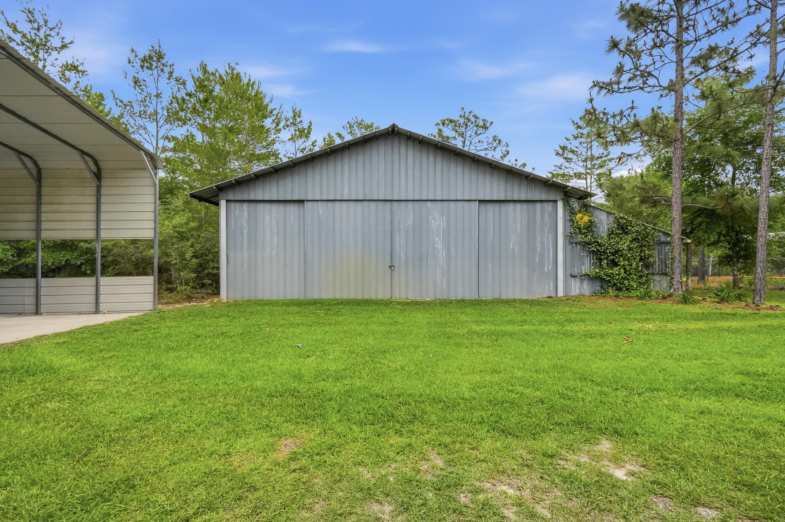 4063 Lakeview Drive Crestview FL 32539