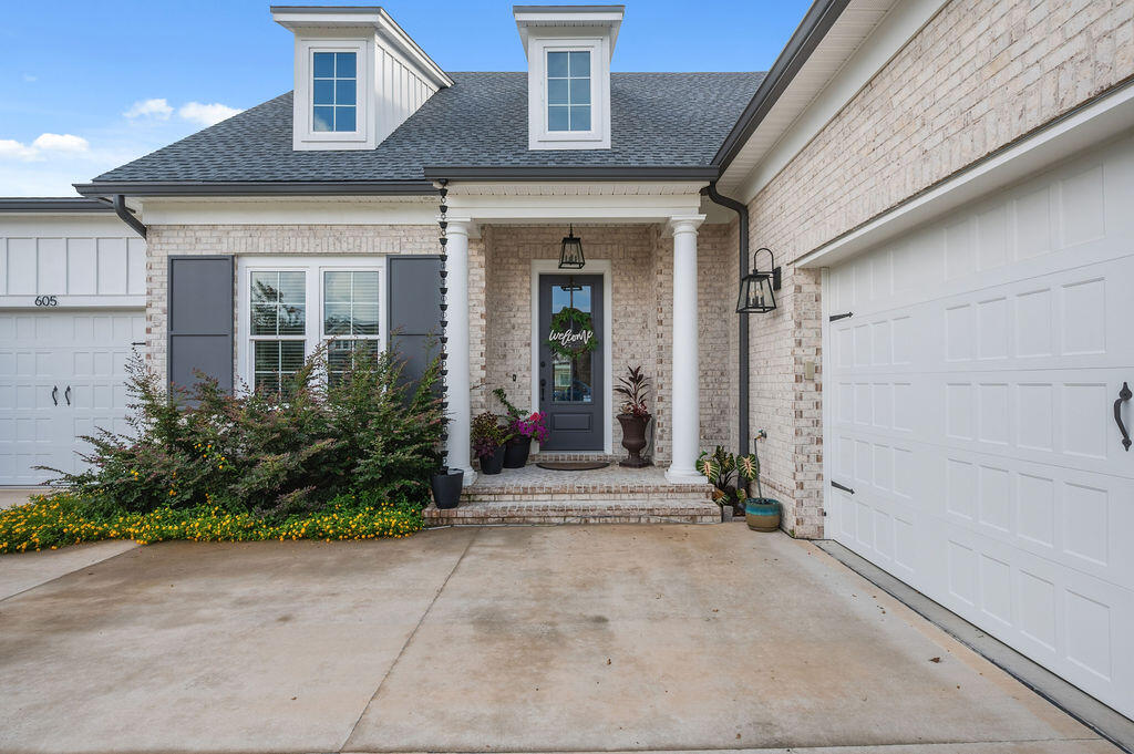 605 Chamomile Court Niceville FL 32578