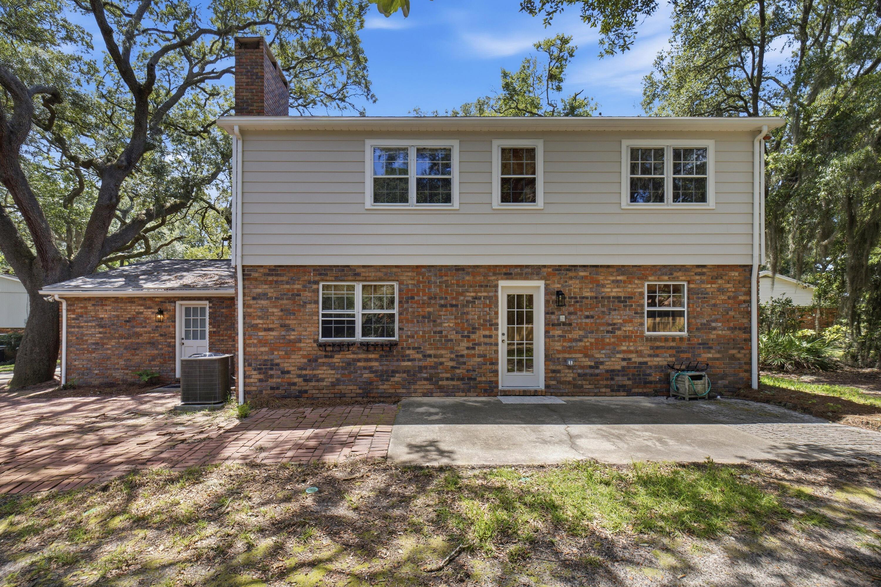 20 NW Sherwood Road Fort Walton Beach FL 32547