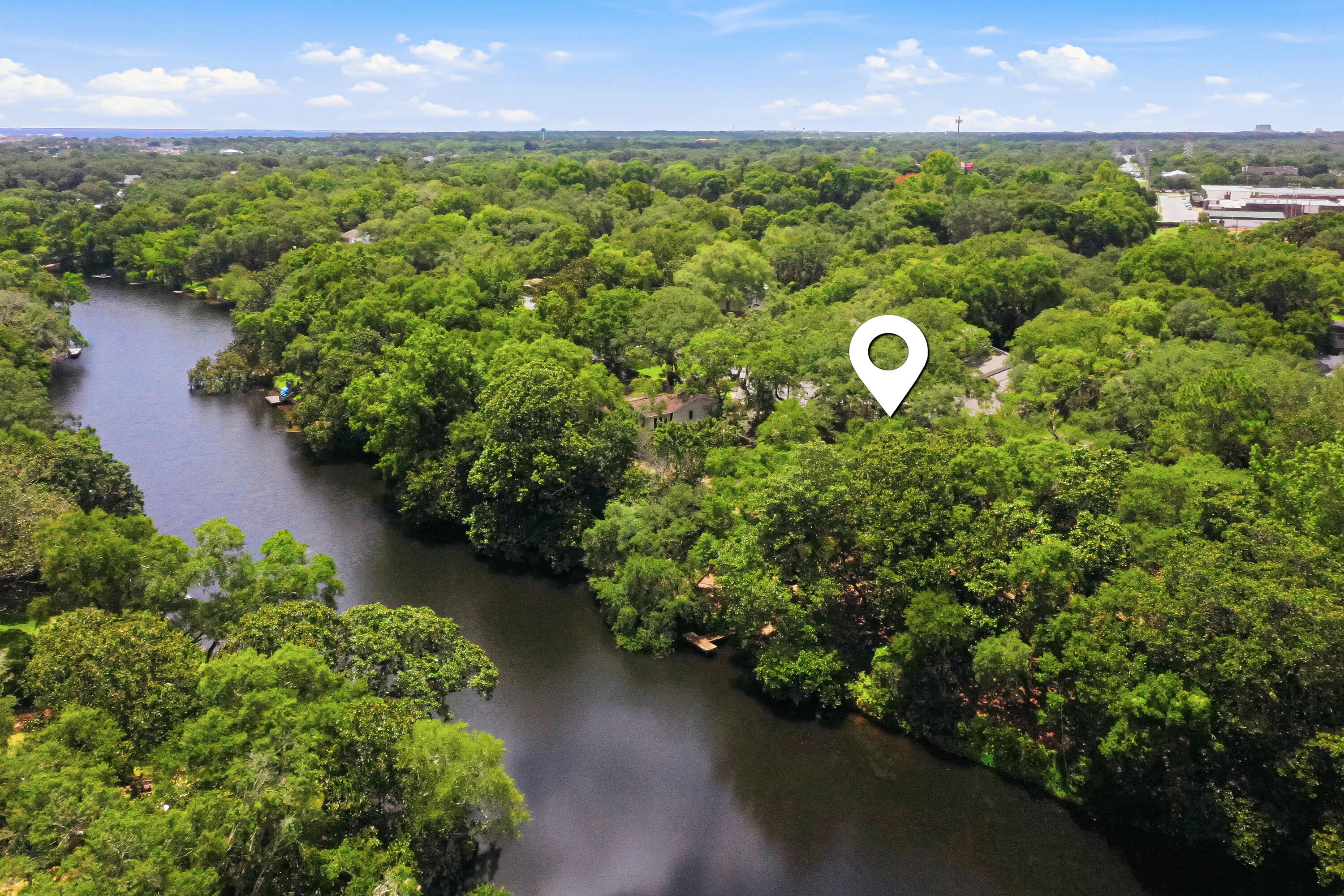 20 NW Sherwood Road Fort Walton Beach FL 32547