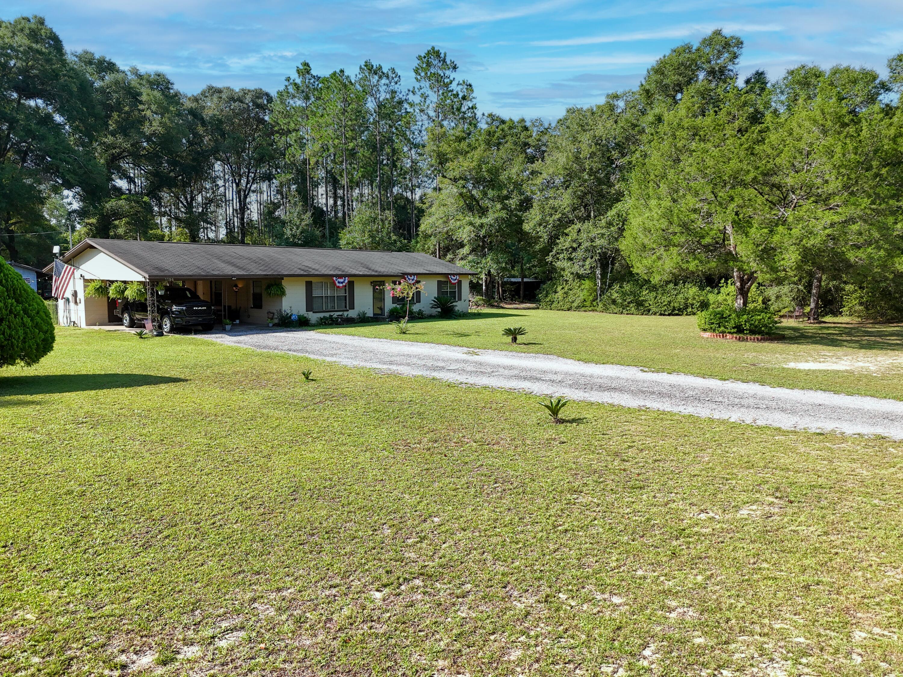 1194 County Hwy 181c Ponce De Leon FL 32455