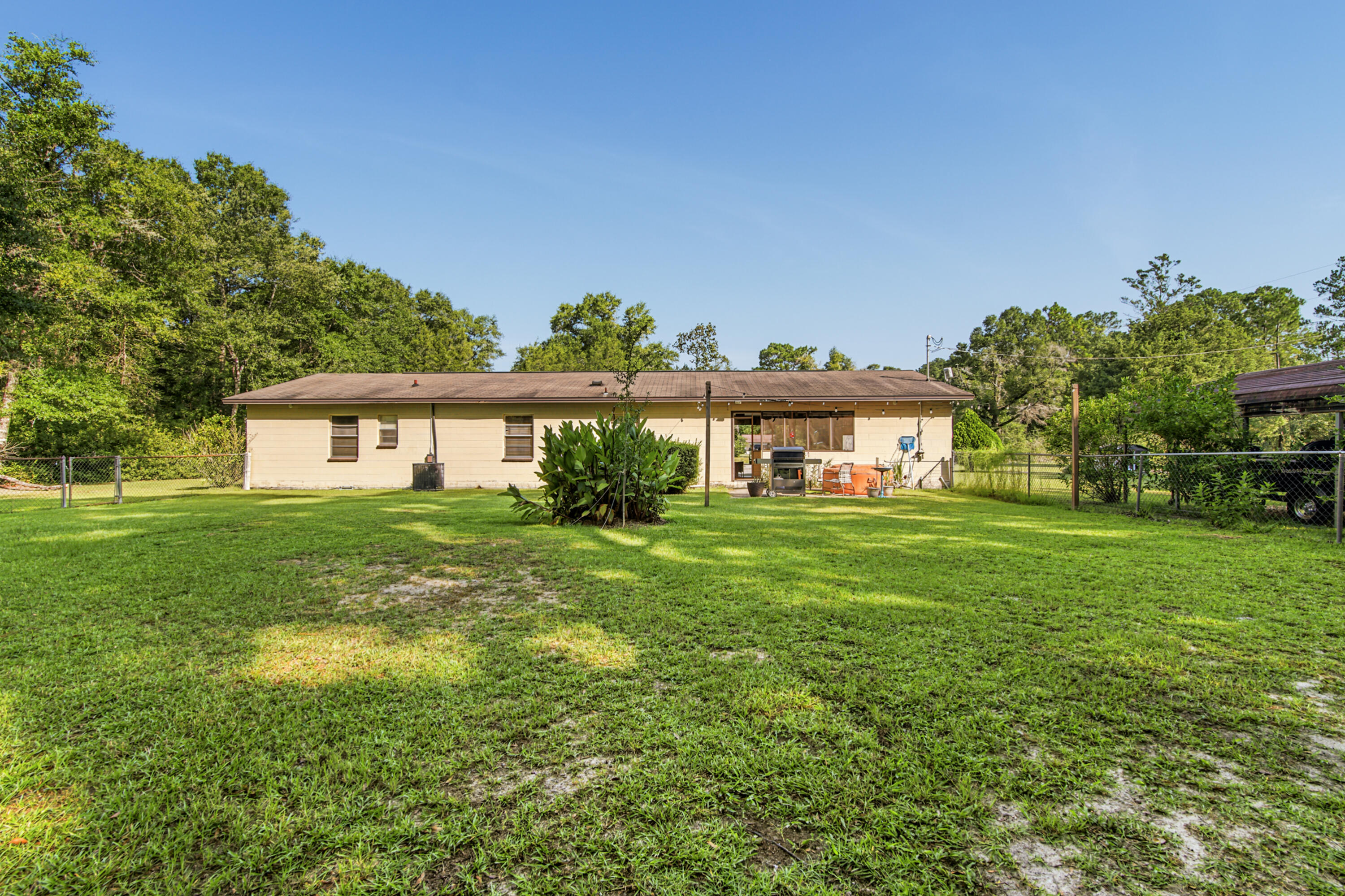1194 County Hwy 181c Ponce De Leon FL 32455